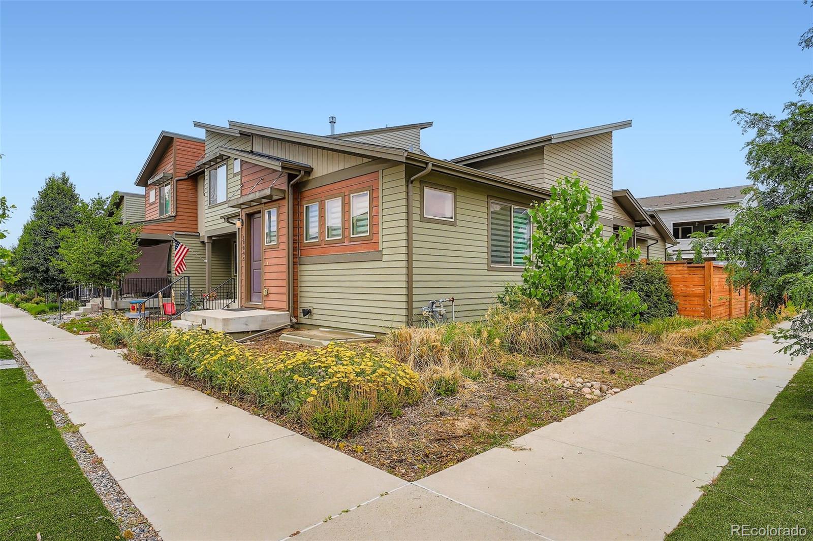 MLS Image #2 for 10095 e 59th avenue,denver, Colorado