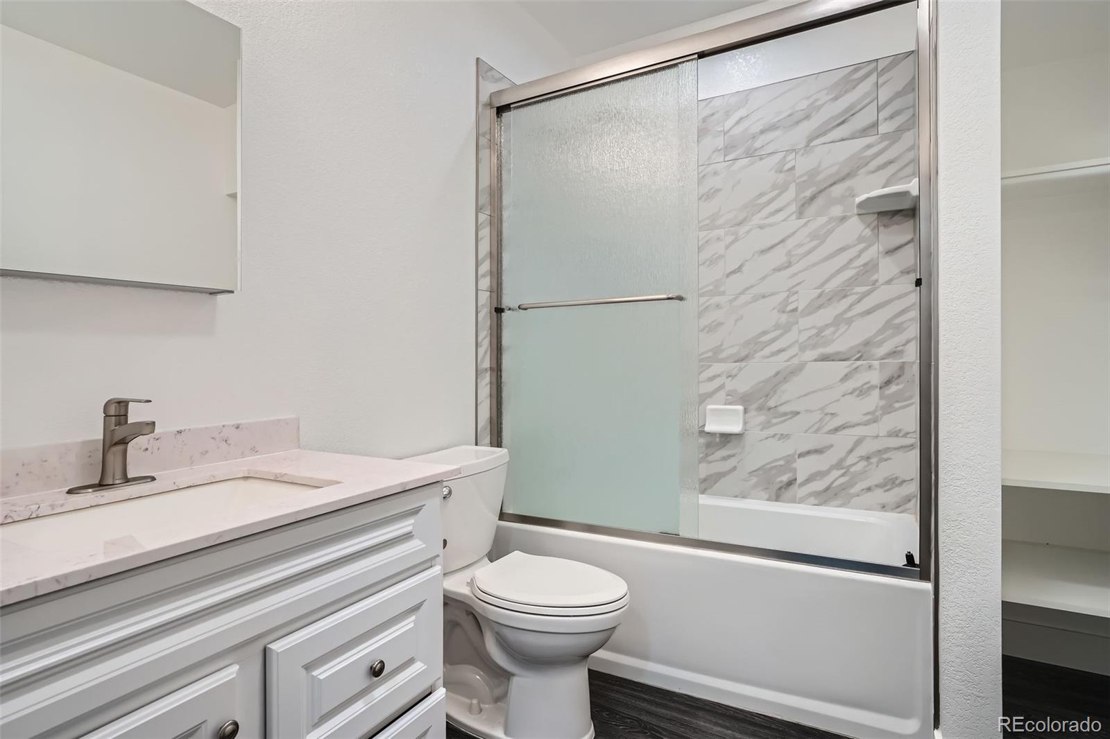 MLS Image #25 for 10095 e 59th avenue,denver, Colorado