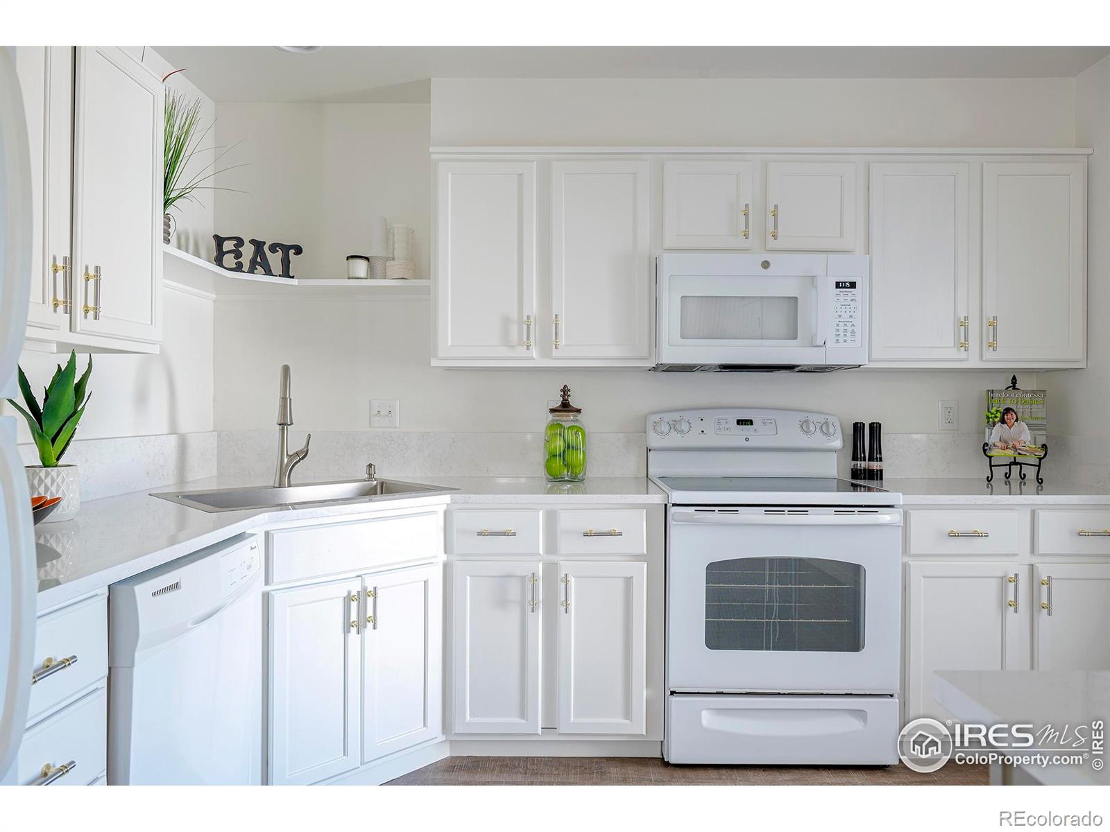 MLS Image #1 for 2159  meadow court,longmont, Colorado