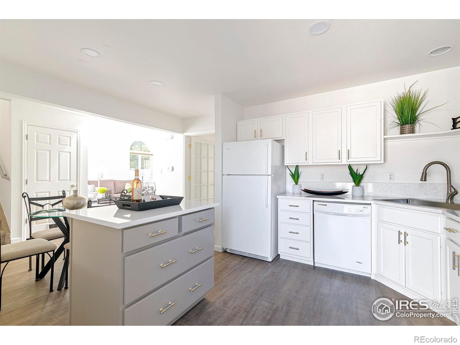 MLS Image #7 for 2159  meadow court,longmont, Colorado