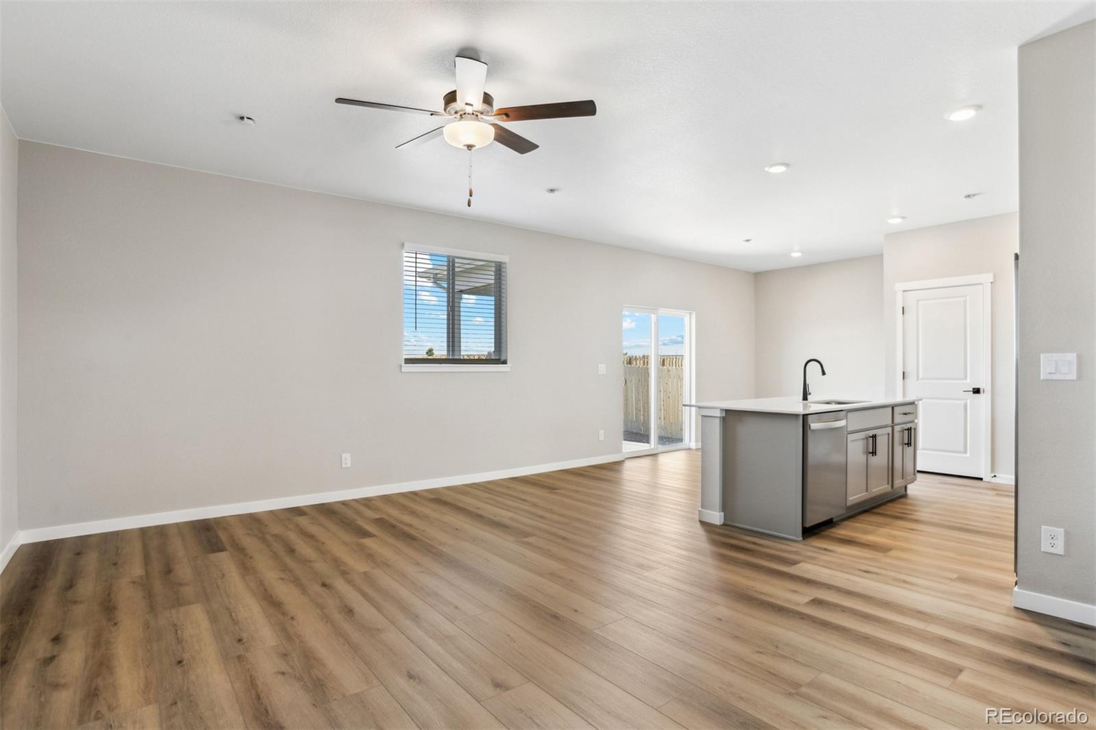 MLS Image #3 for 17925 e 94th avenue,commerce city, Colorado