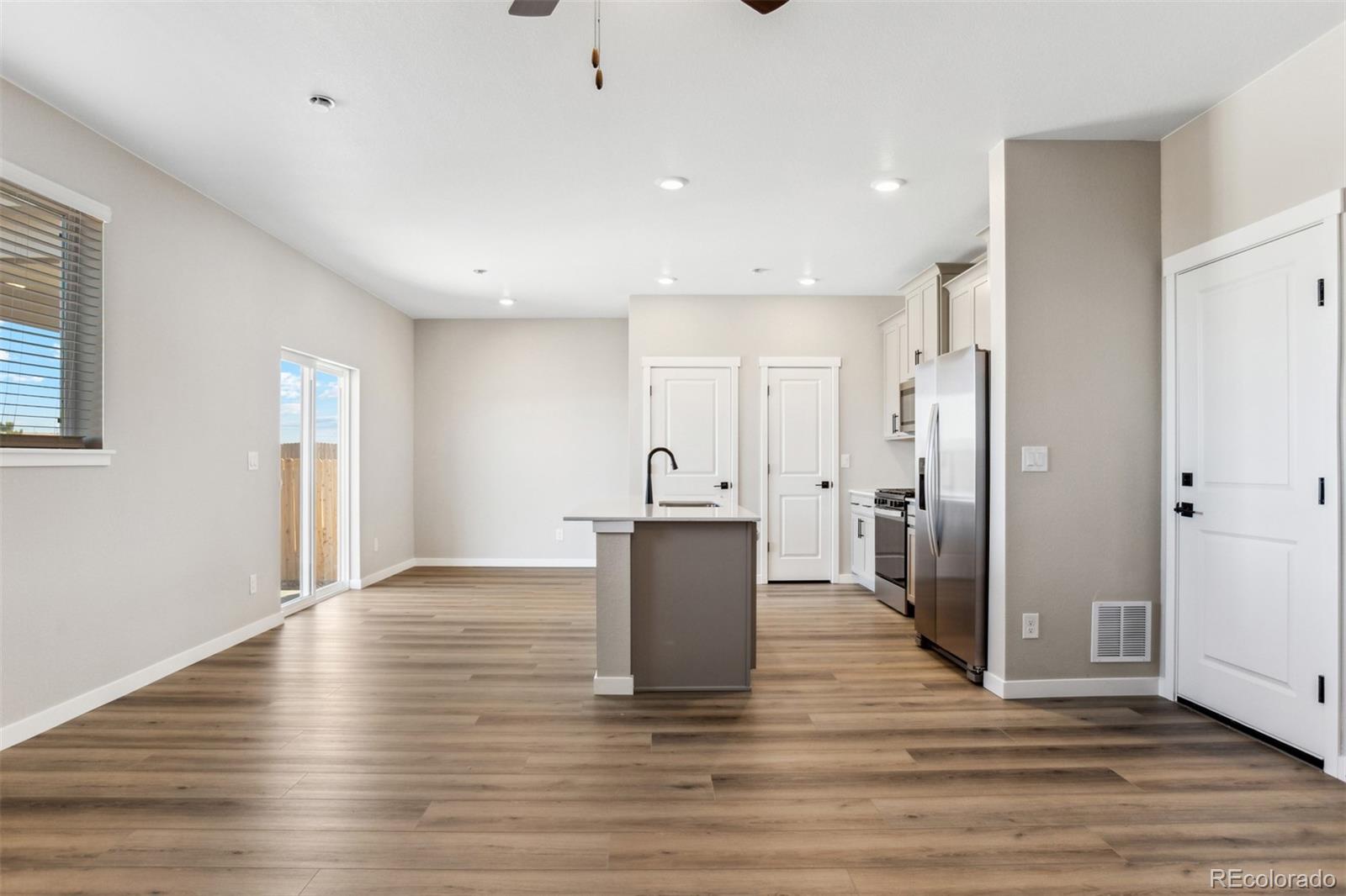 MLS Image #4 for 17925 e 94th avenue,commerce city, Colorado