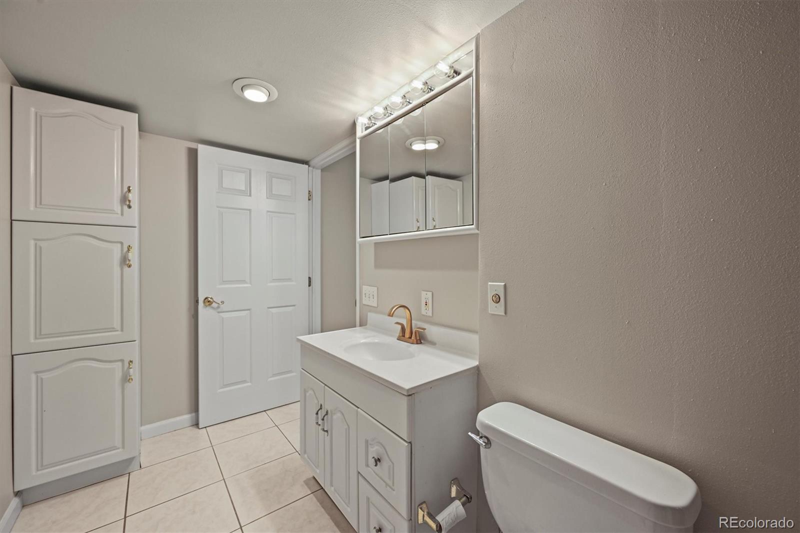 MLS Image #42 for 6102 s nome court,englewood, Colorado