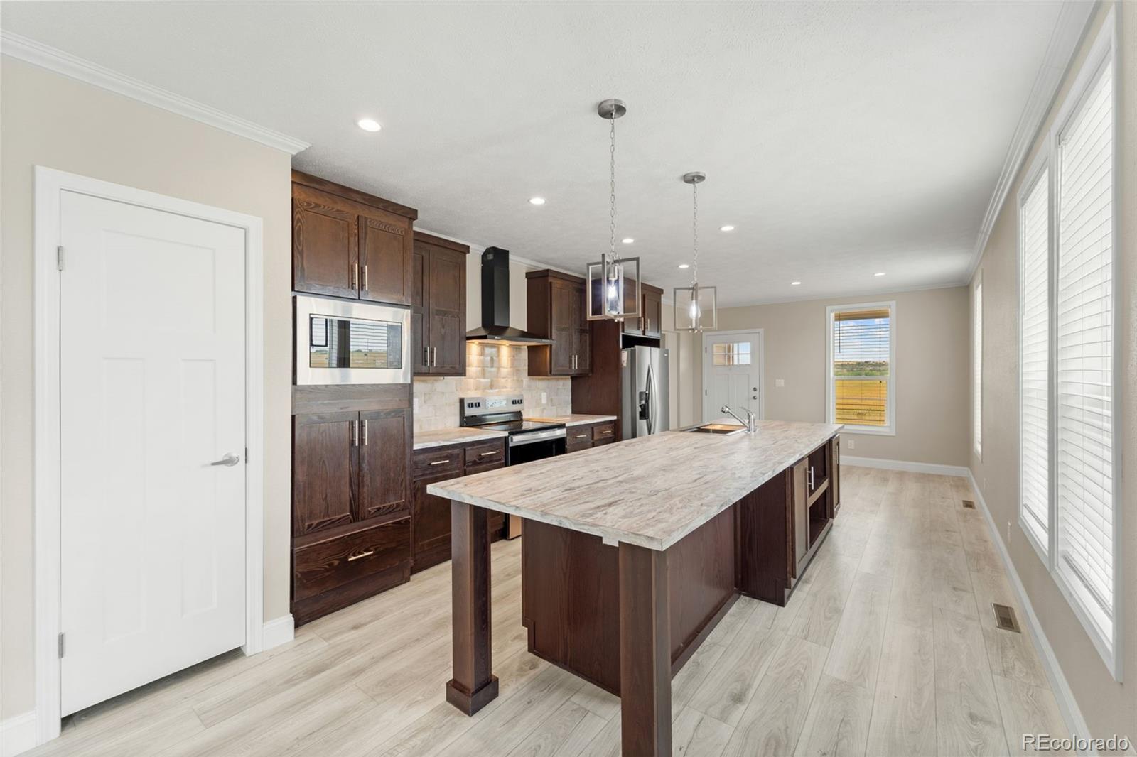MLS Image #14 for    ,, Colorado