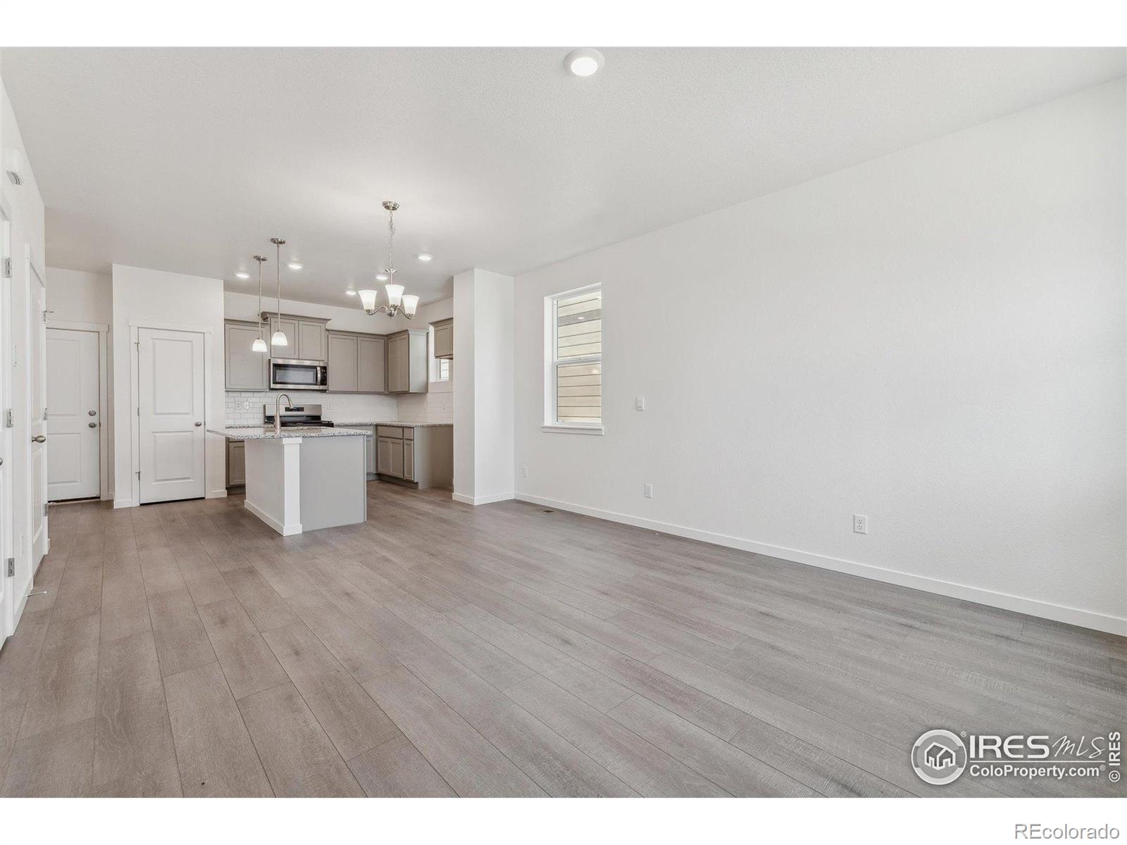 MLS Image #5 for 18734 e 99th avenue,commerce city, Colorado