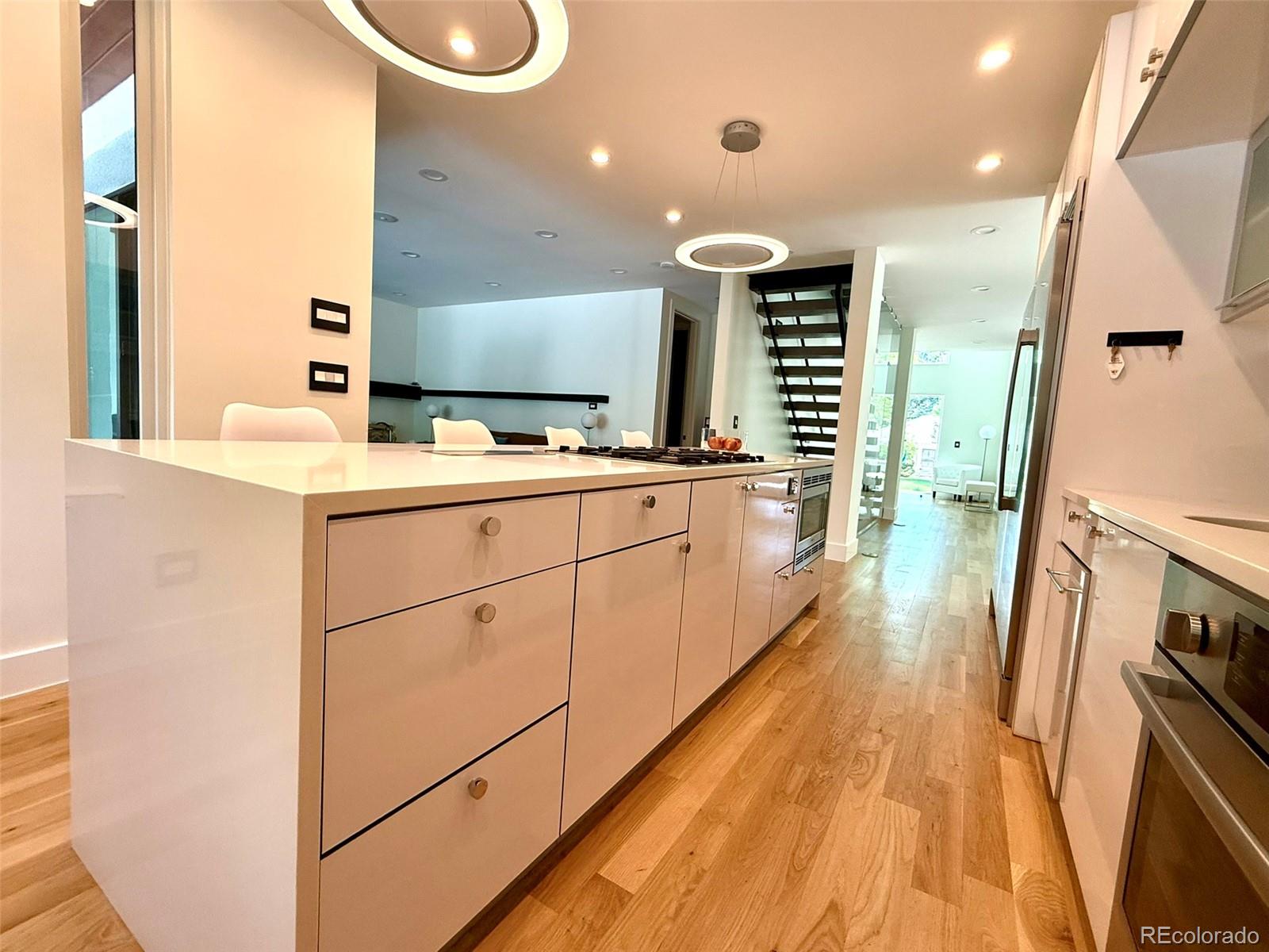 MLS Image #10 for 451  hudson ,denver, Colorado