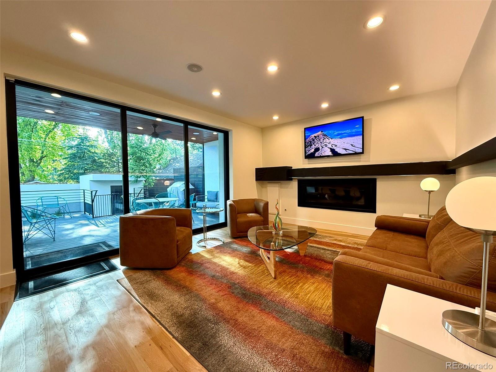 MLS Image #11 for 451  hudson ,denver, Colorado