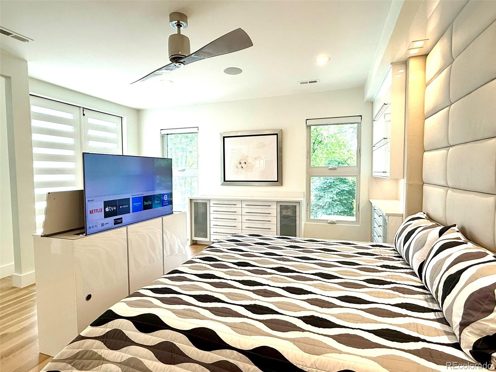 MLS Image #14 for 451  hudson ,denver, Colorado