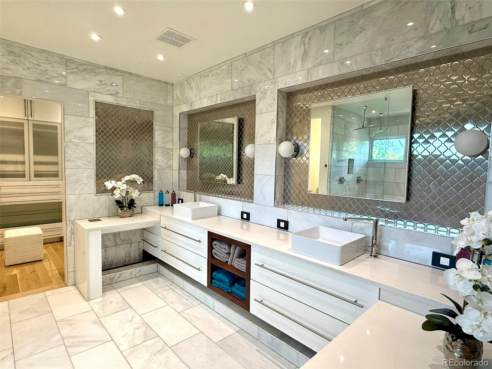 MLS Image #19 for 451  hudson ,denver, Colorado