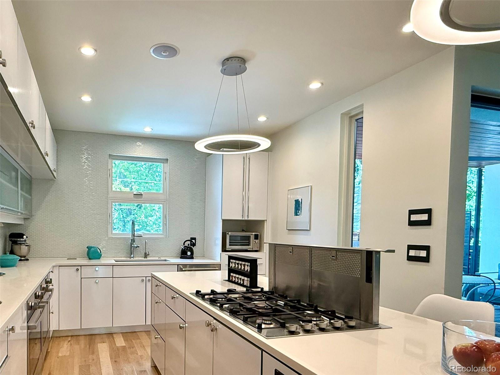 MLS Image #31 for 451  hudson ,denver, Colorado