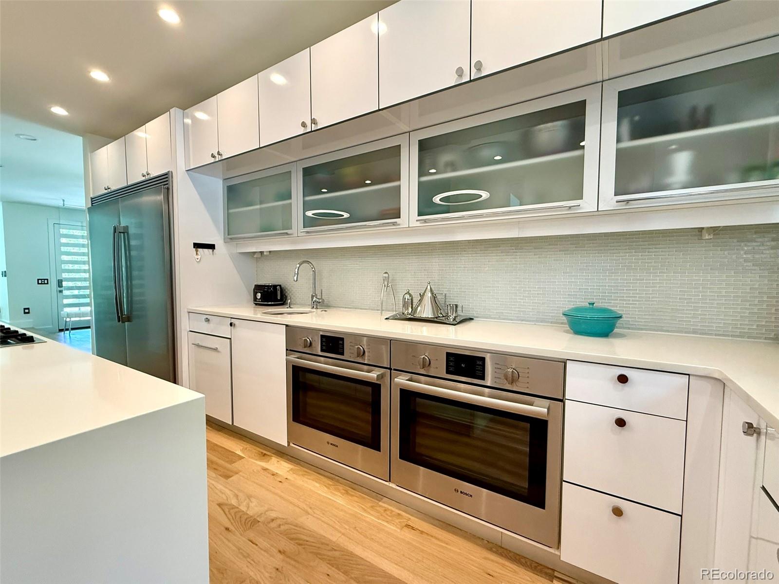 MLS Image #6 for 451  hudson ,denver, Colorado