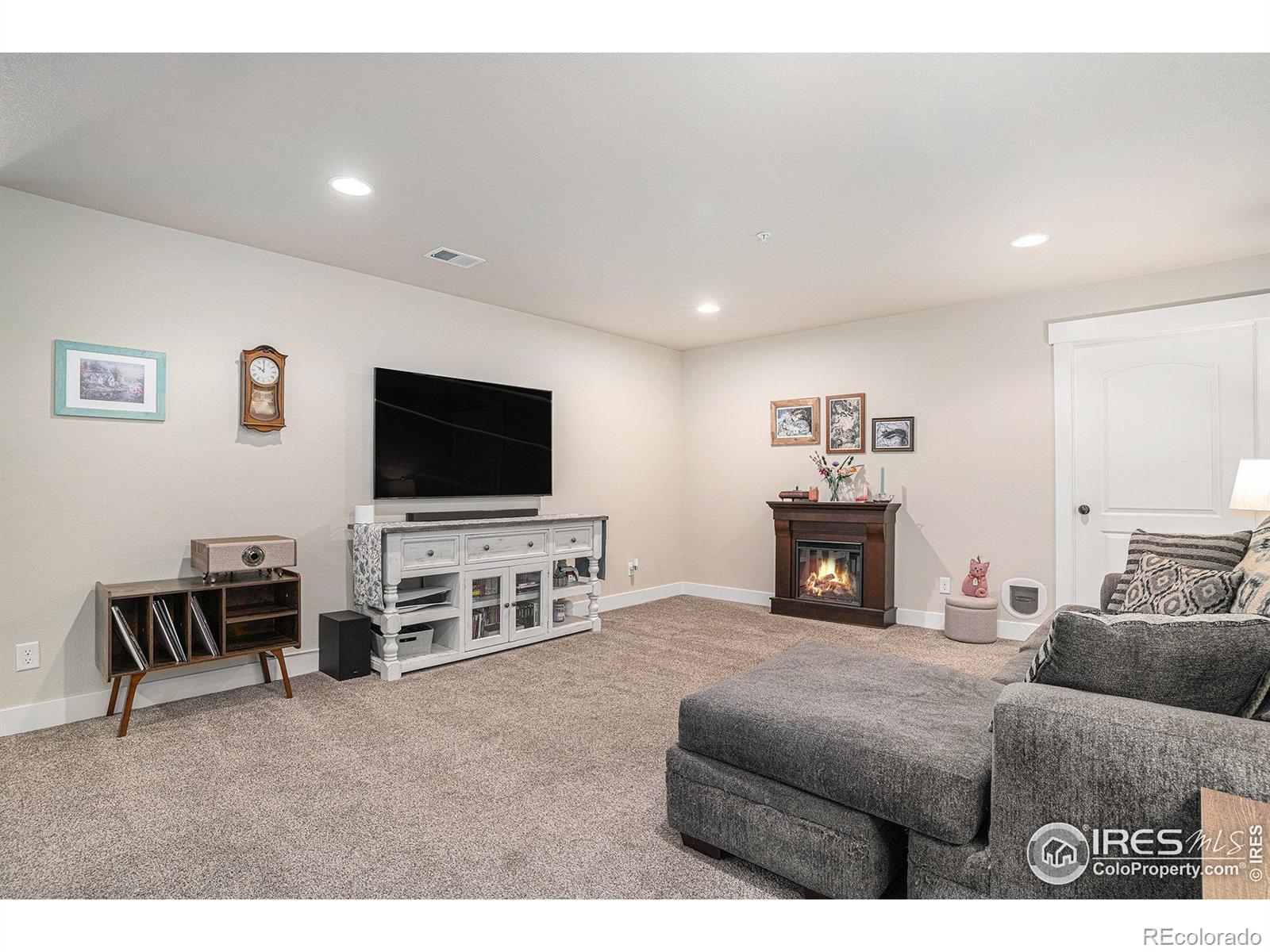 MLS Image #26 for 5850  dripping rock lane,fort collins, Colorado
