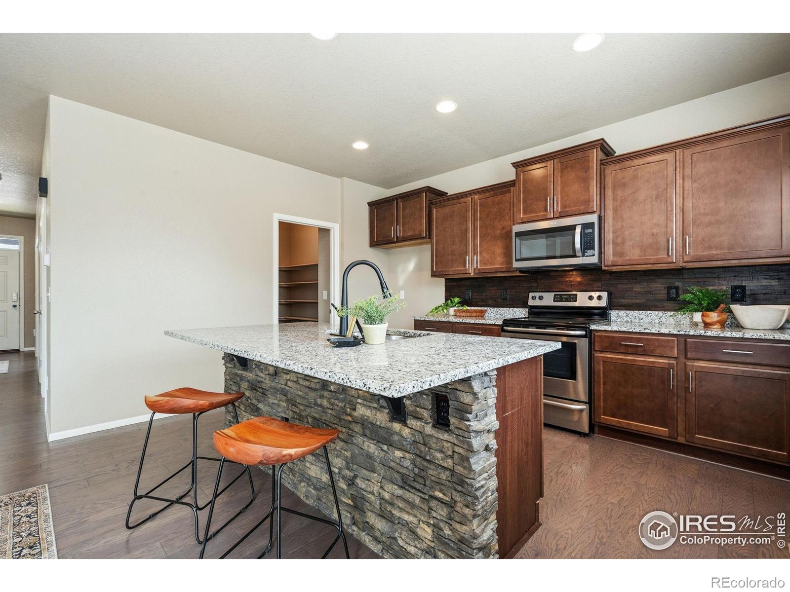 MLS Image #6 for 2283  stonefish drive,windsor, Colorado