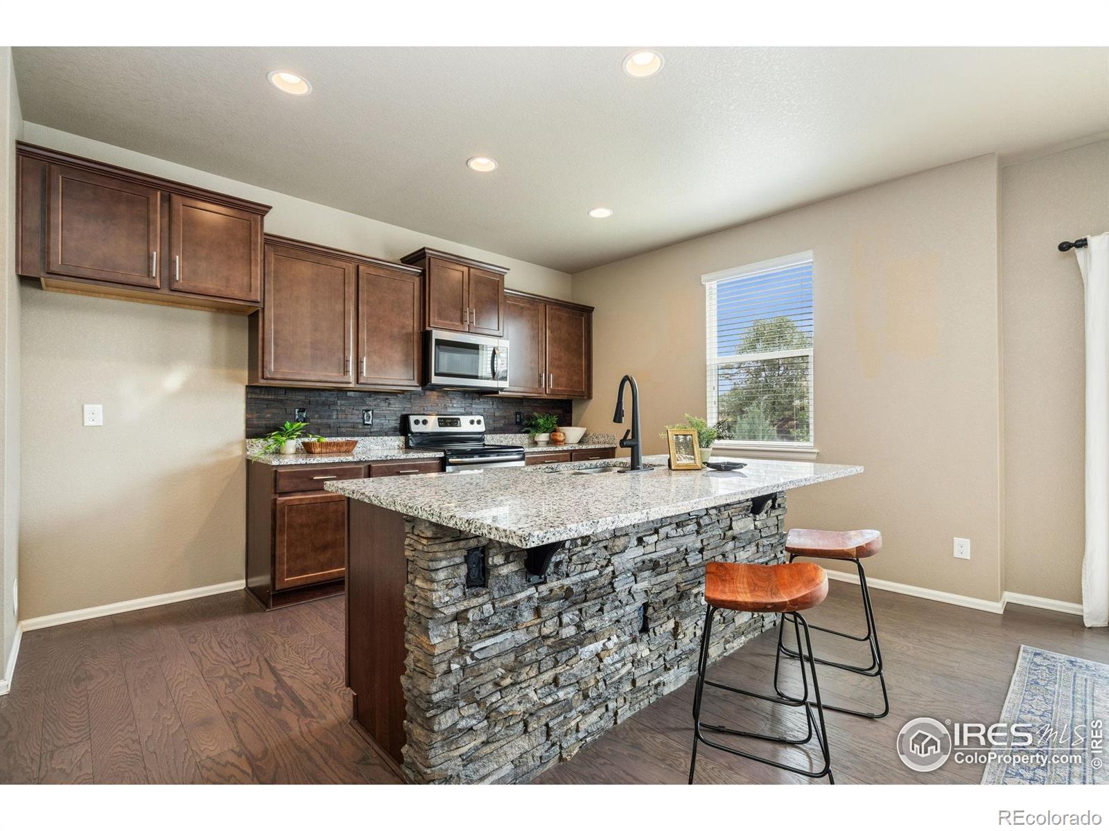 MLS Image #9 for 2283  stonefish drive,windsor, Colorado
