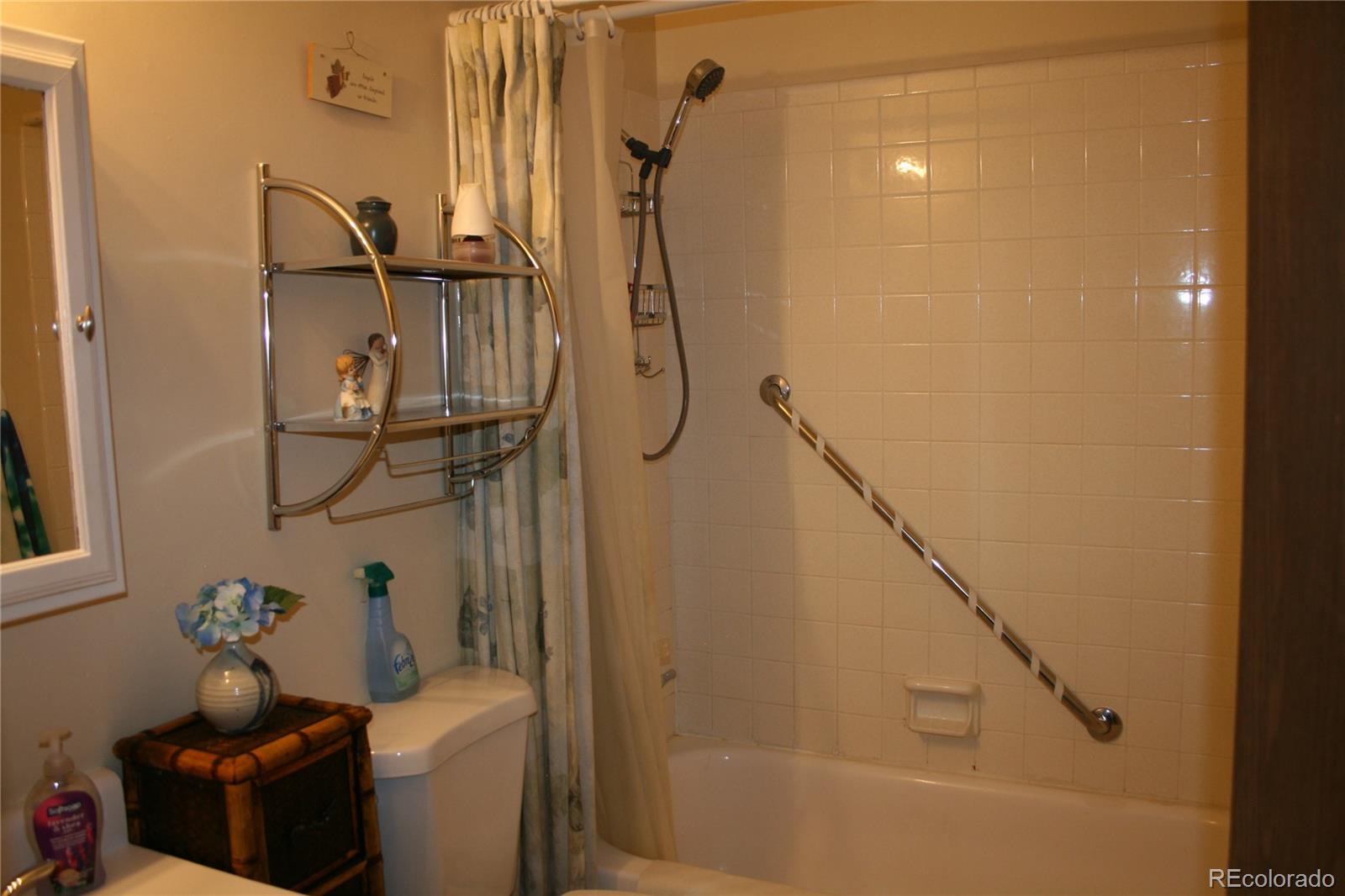 MLS Image #6 for 7700 w glasgow place,littleton, Colorado
