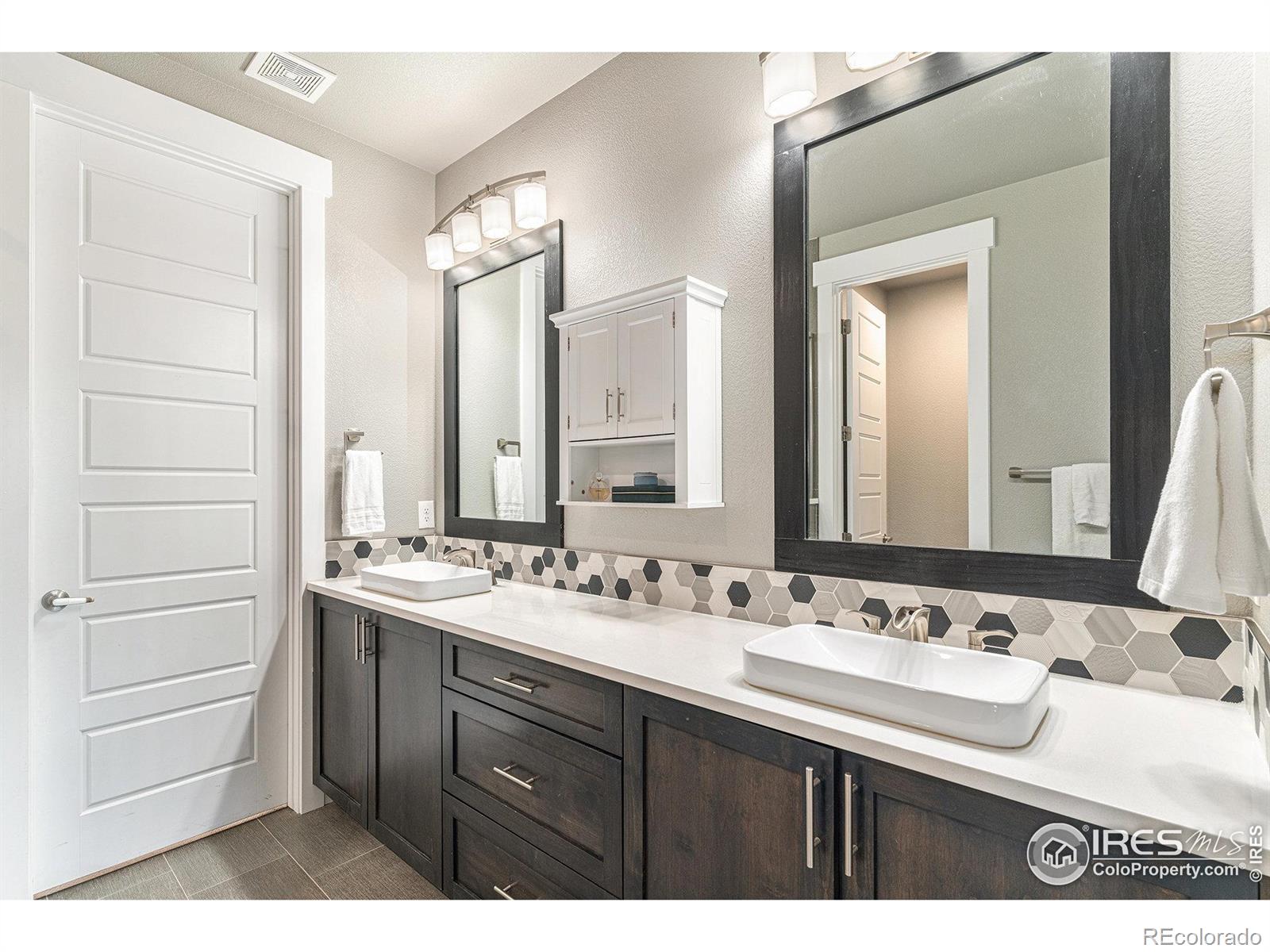 MLS Image #14 for 1570  colorado parkway,eaton, Colorado