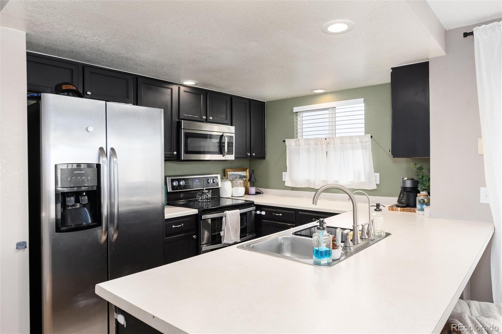 MLS Image #11 for 4304 s genoa court,centennial, Colorado