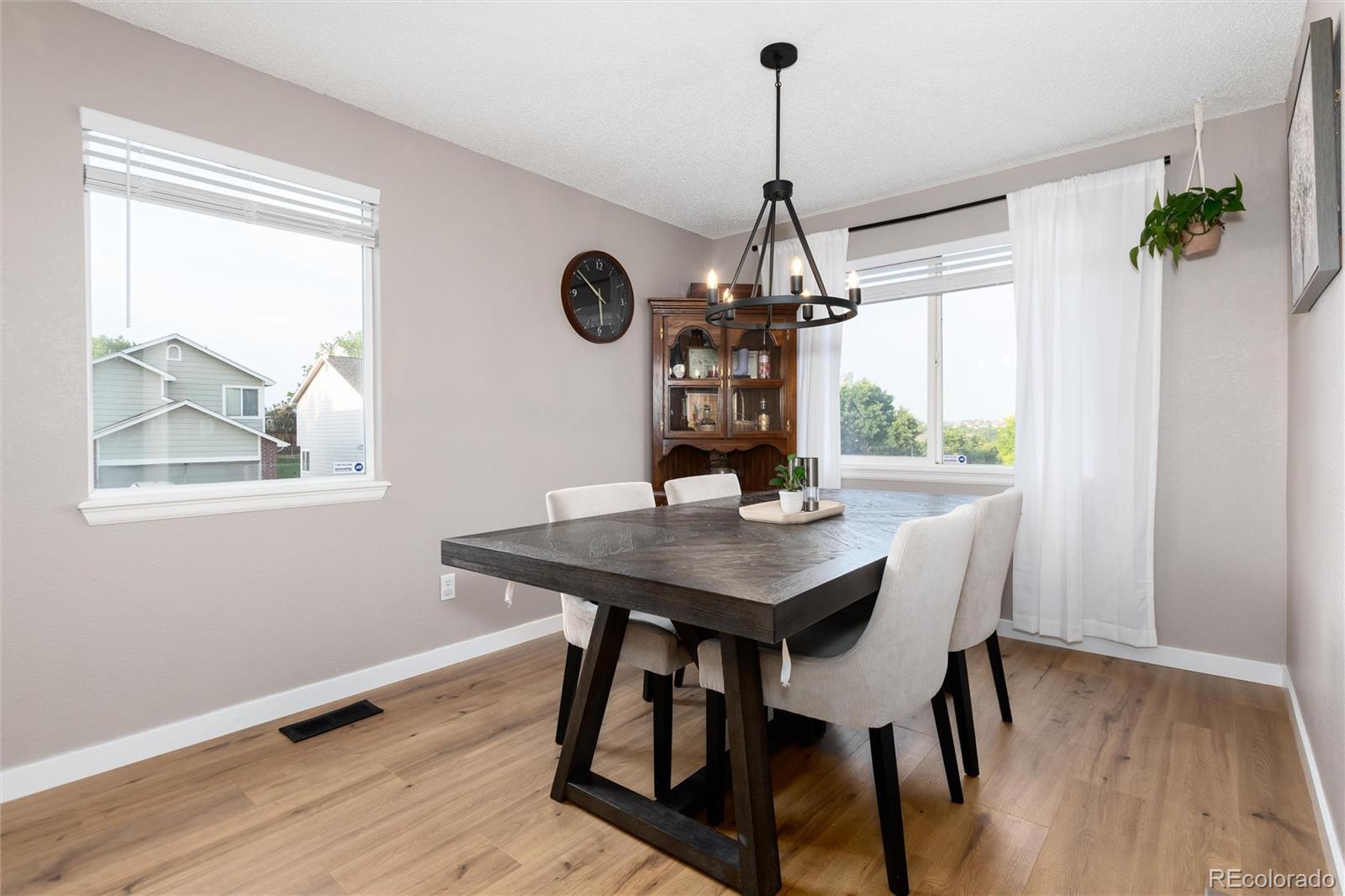 MLS Image #6 for 4304 s genoa court,centennial, Colorado
