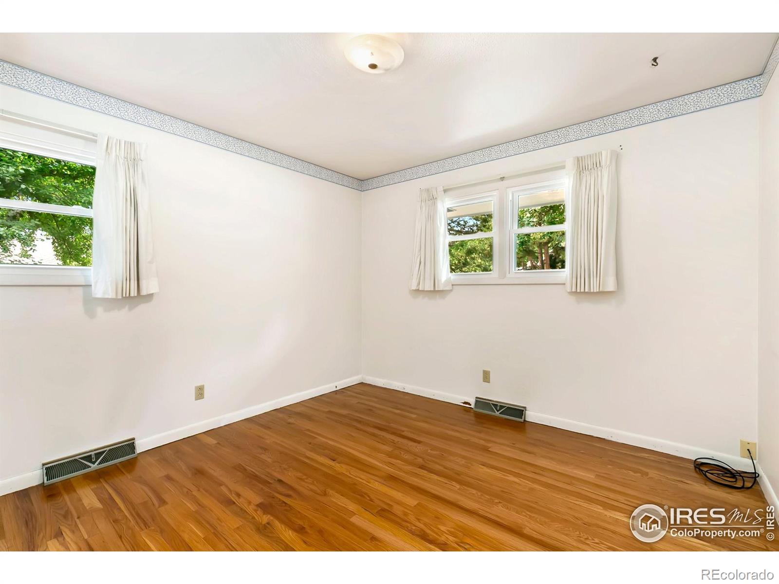 MLS Image #13 for 1108  ellis street,fort collins, Colorado