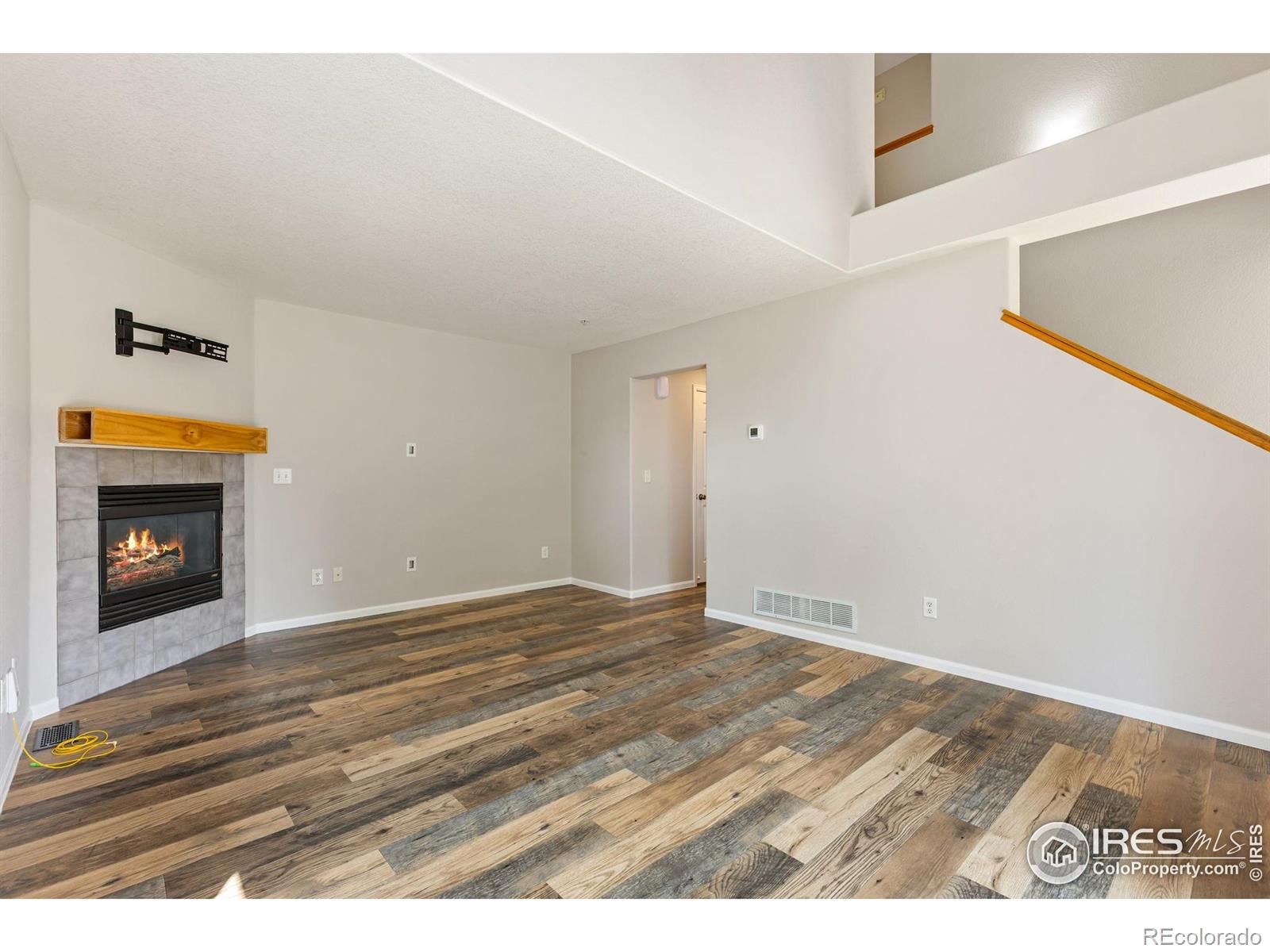 MLS Image #5 for 1601  great western drive,longmont, Colorado