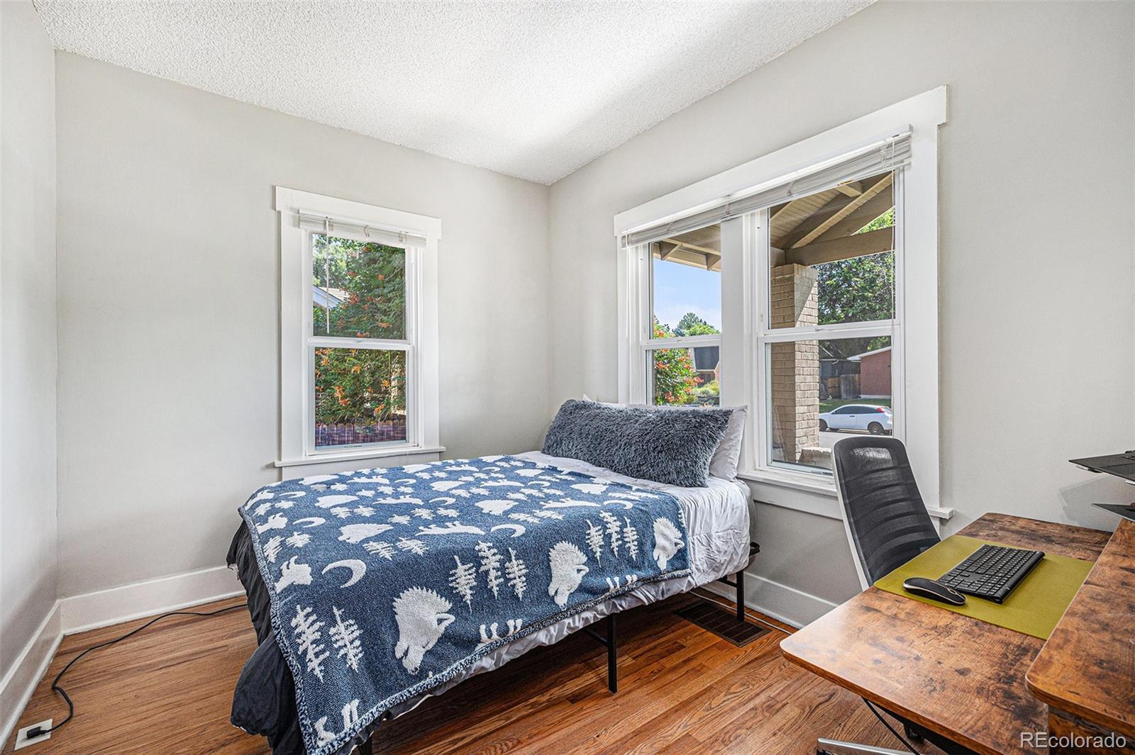 MLS Image #10 for 2087 s clarkson street,denver, Colorado