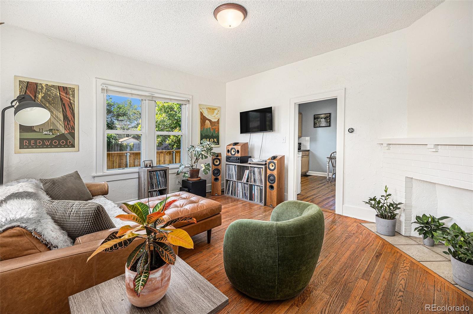 MLS Image #3 for 2087 s clarkson street,denver, Colorado