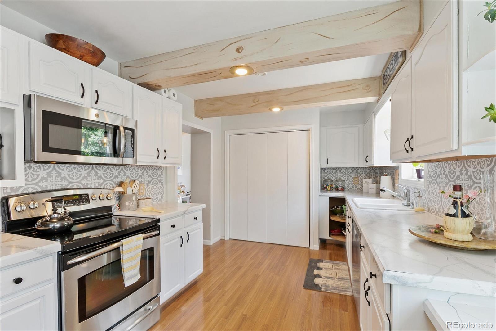 MLS Image #16 for 4410 w 34th avenue,denver, Colorado