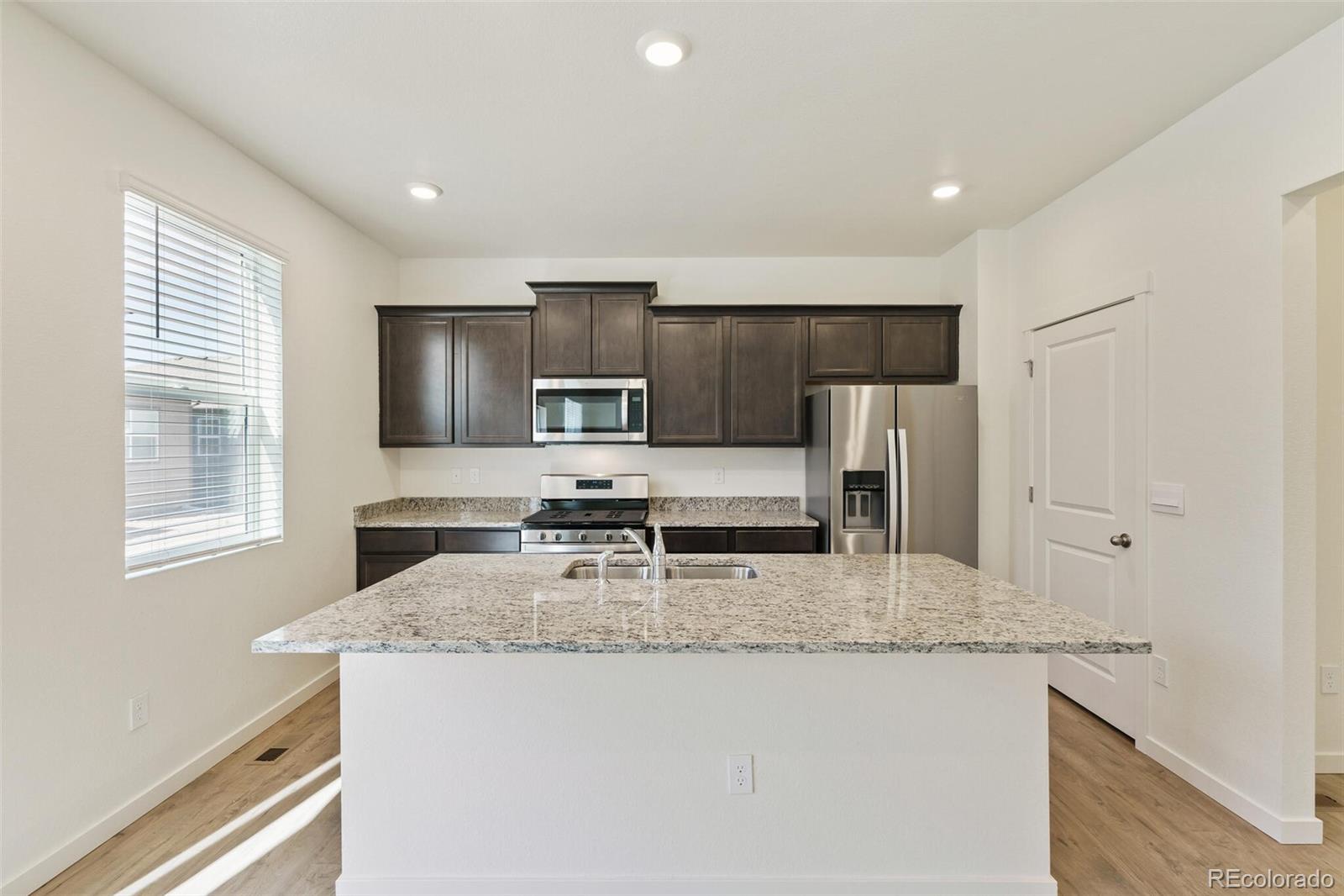 MLS Image #10 for 13467  valentia street,thornton, Colorado