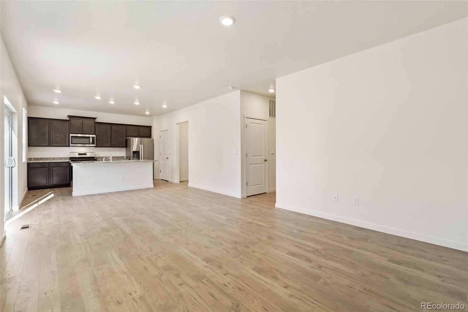 MLS Image #3 for 13467  valentia street,thornton, Colorado