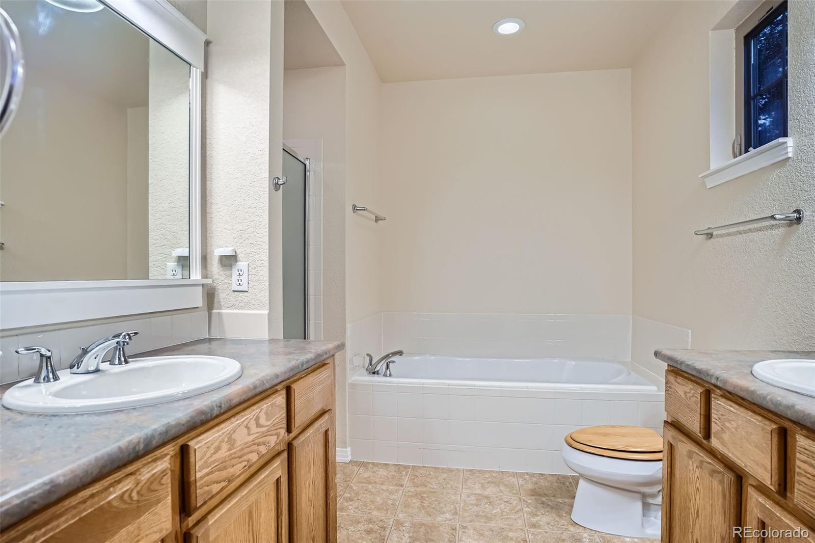 MLS Image #15 for 10193 e 29th avenue,denver, Colorado