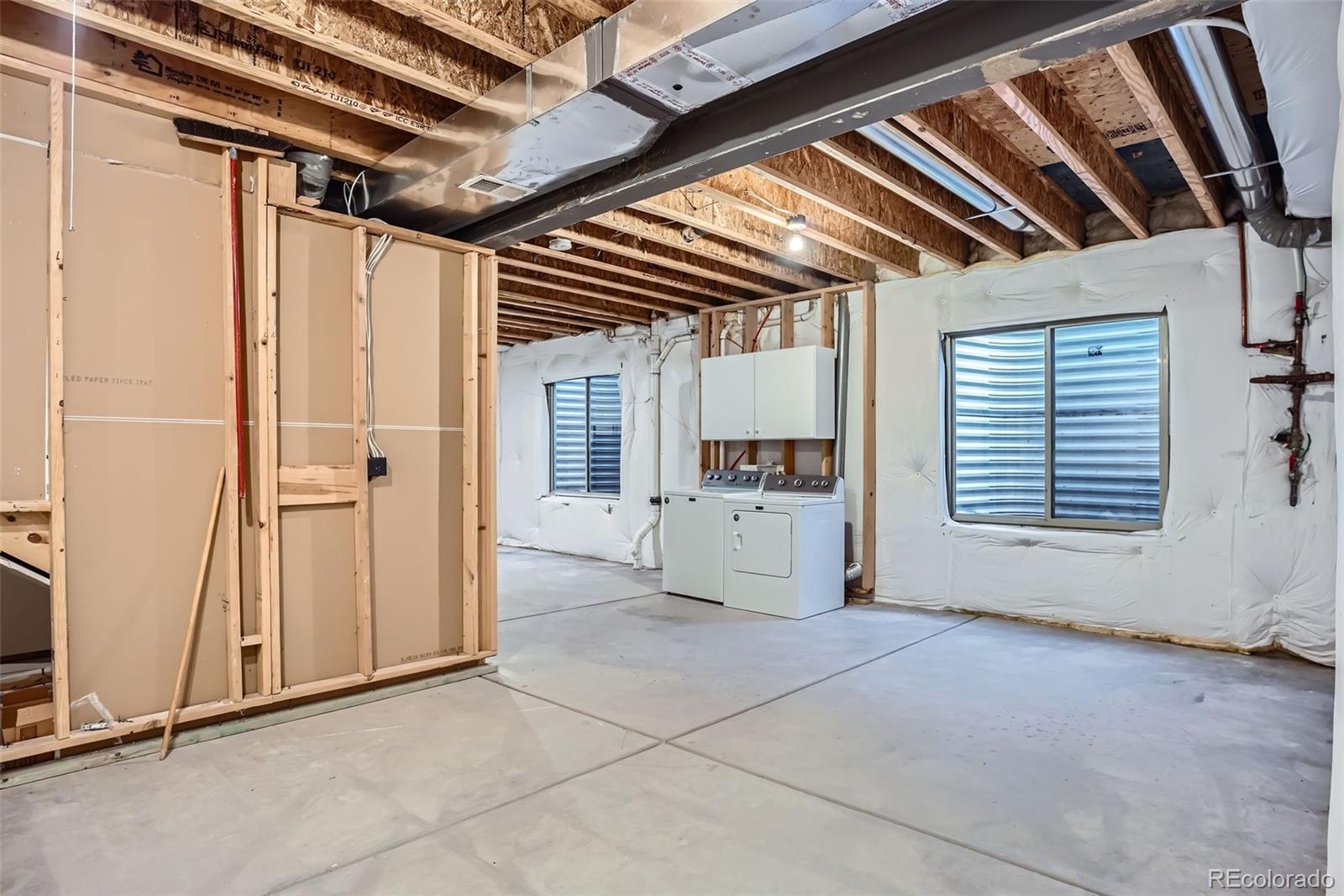 MLS Image #23 for 10193 e 29th avenue,denver, Colorado