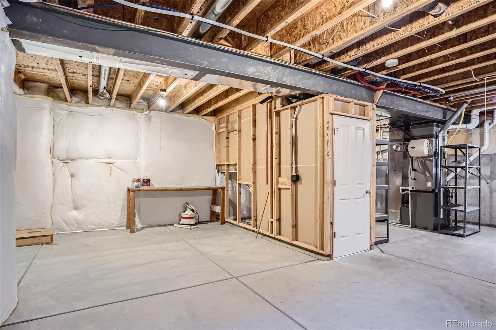 MLS Image #24 for 10193 e 29th avenue,denver, Colorado