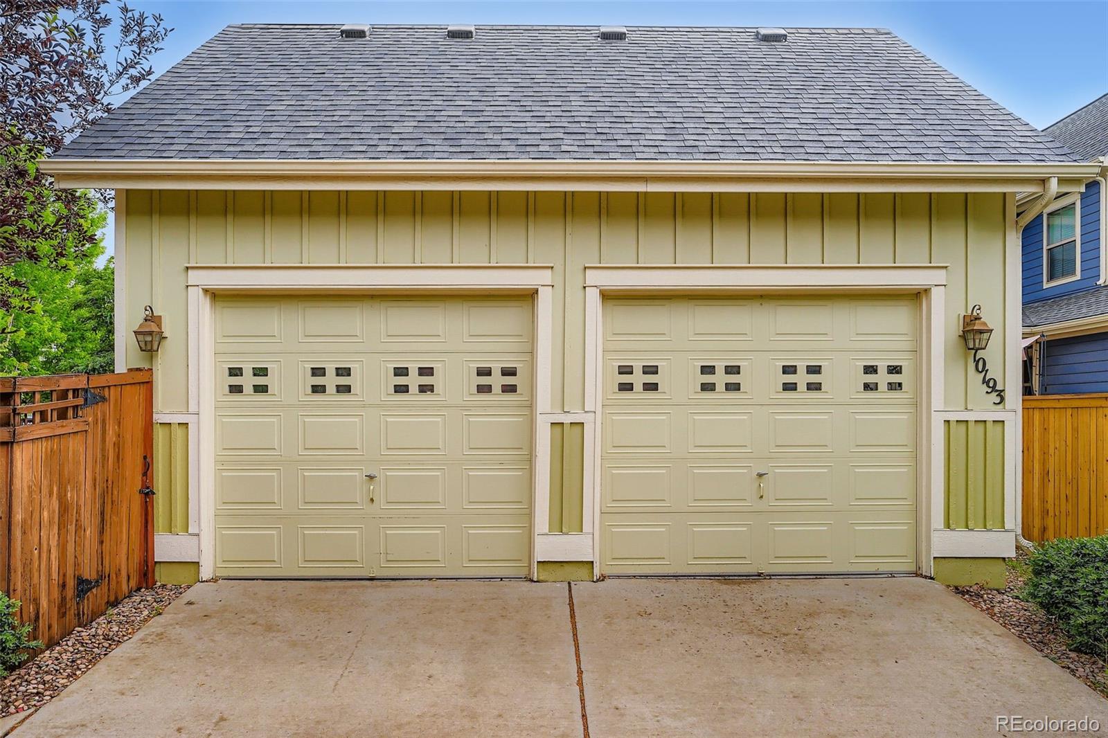 MLS Image #5 for 10193 e 29th avenue,denver, Colorado