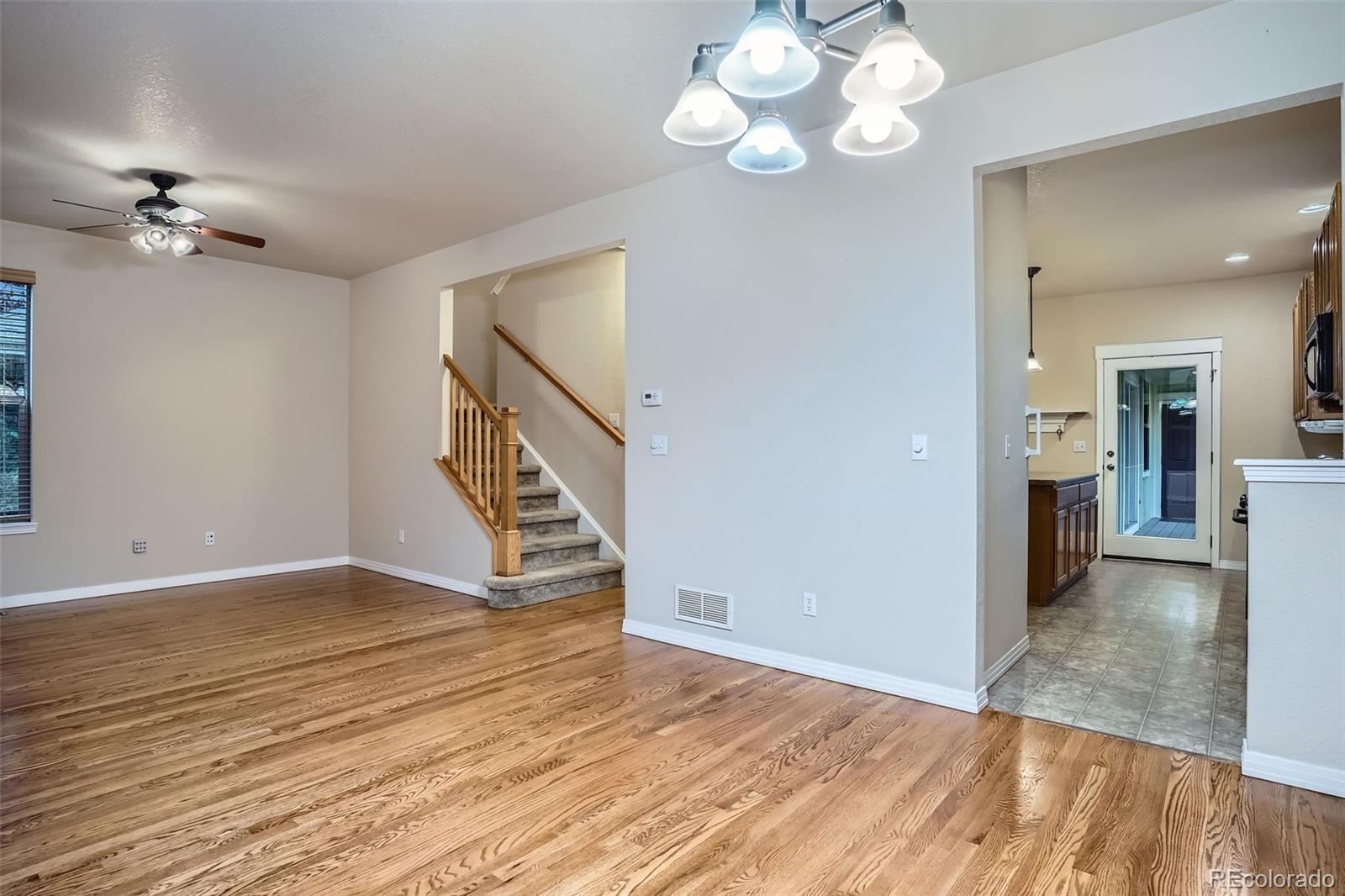 MLS Image #9 for 10193 e 29th avenue,denver, Colorado