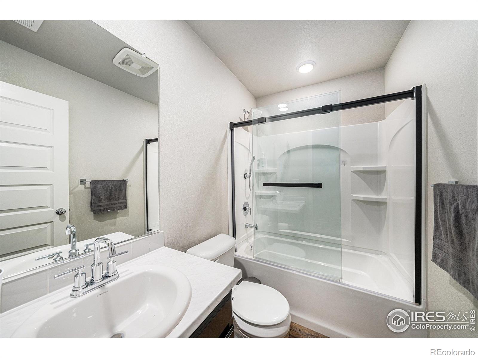 MLS Image #11 for 3308  sheltered harbor drive,evans, Colorado