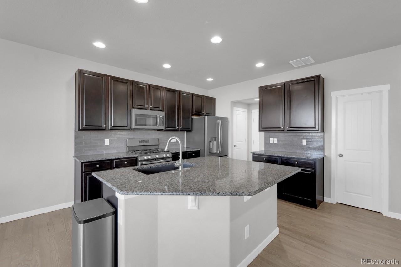 MLS Image #7 for 9808  jaggar way,peyton, Colorado