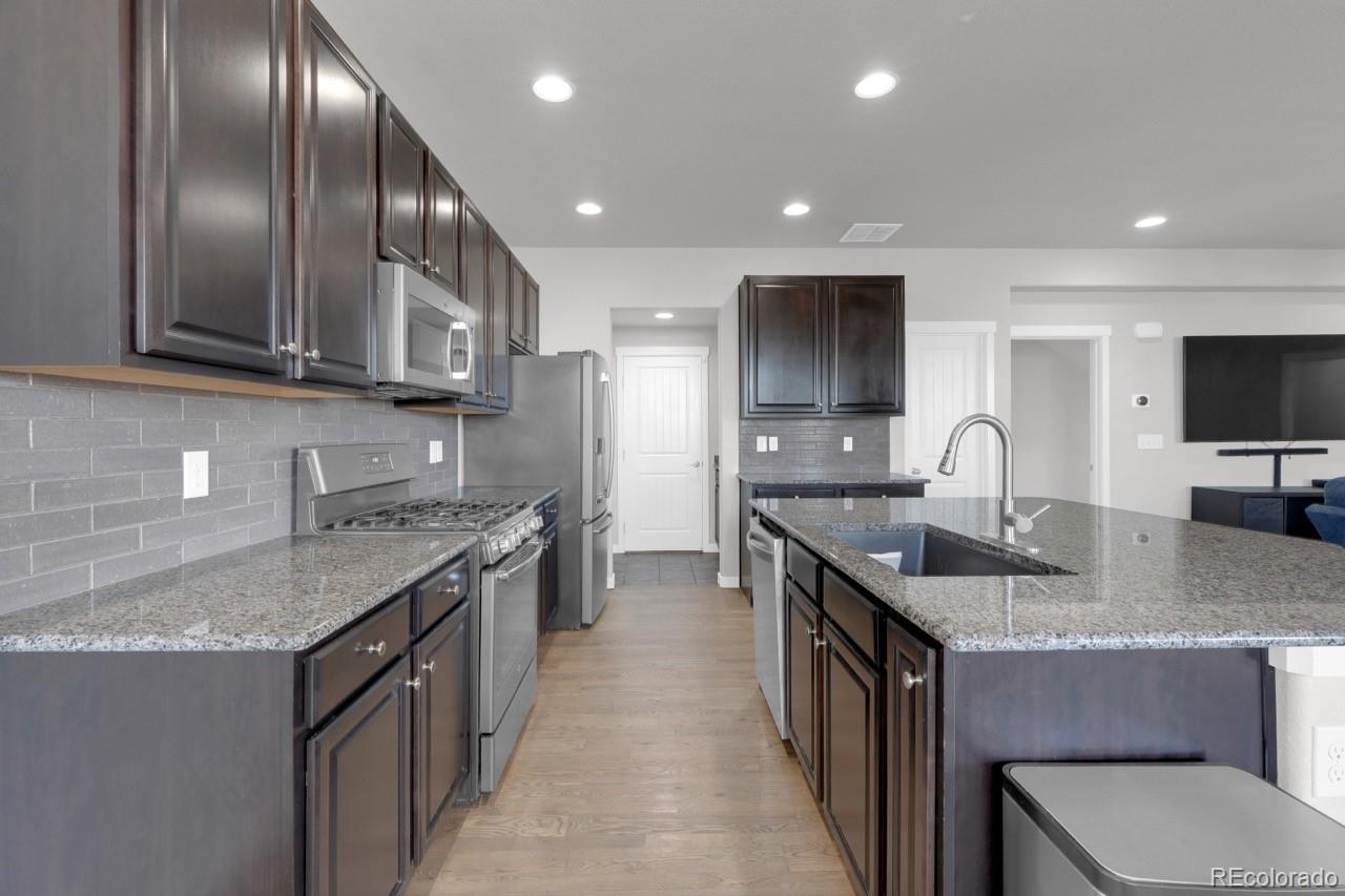 MLS Image #8 for 9808  jaggar way,peyton, Colorado