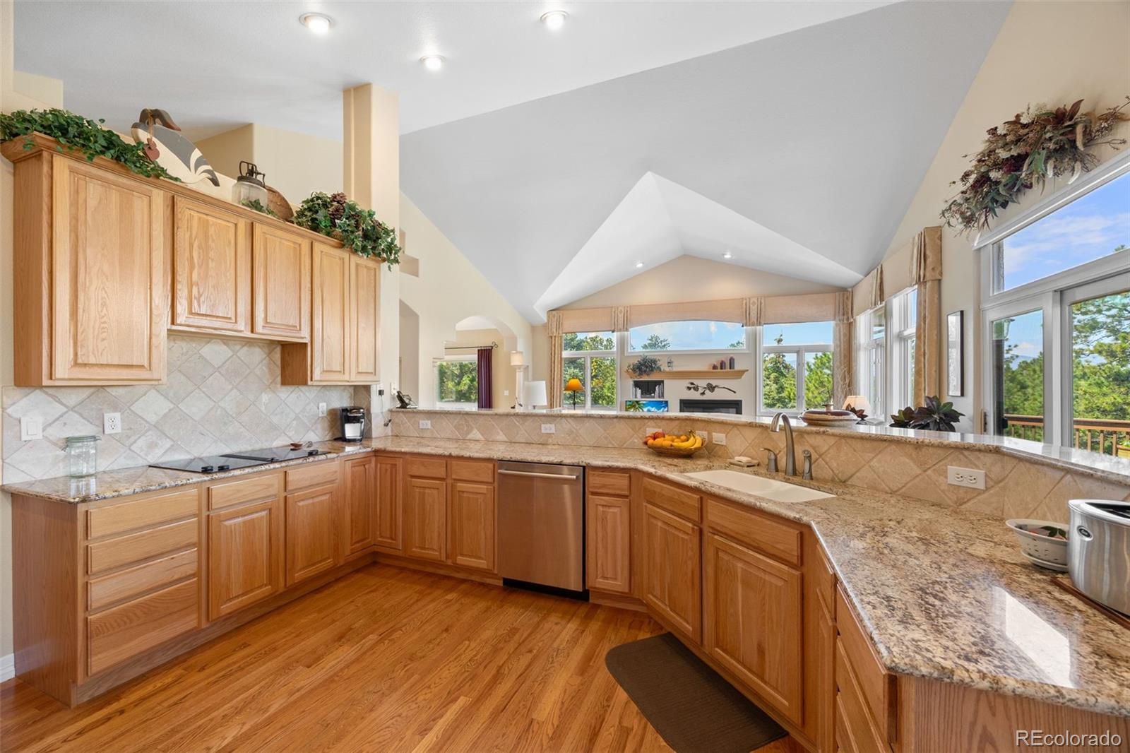 MLS Image #12 for 17551  colonial park drive,monument, Colorado