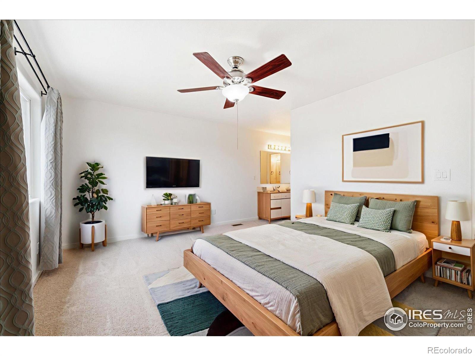 MLS Image #15 for 1224  country acres court,johnstown, Colorado