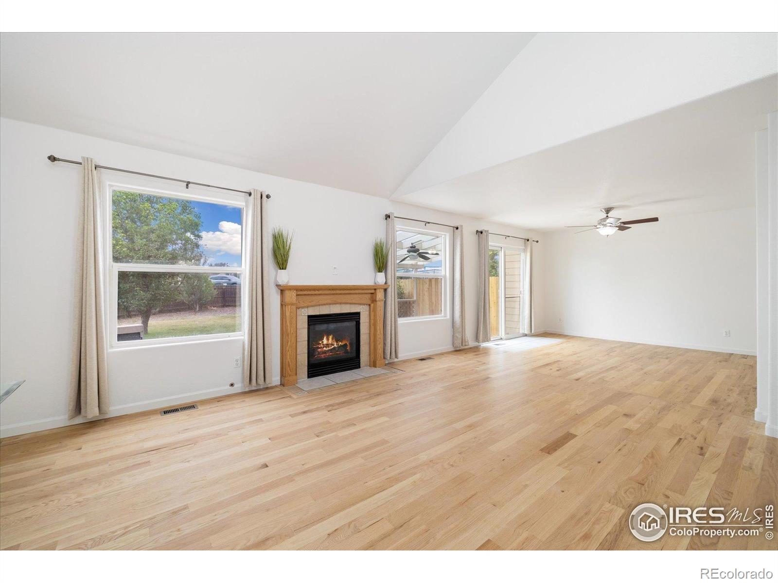 MLS Image #5 for 1224  country acres court,johnstown, Colorado
