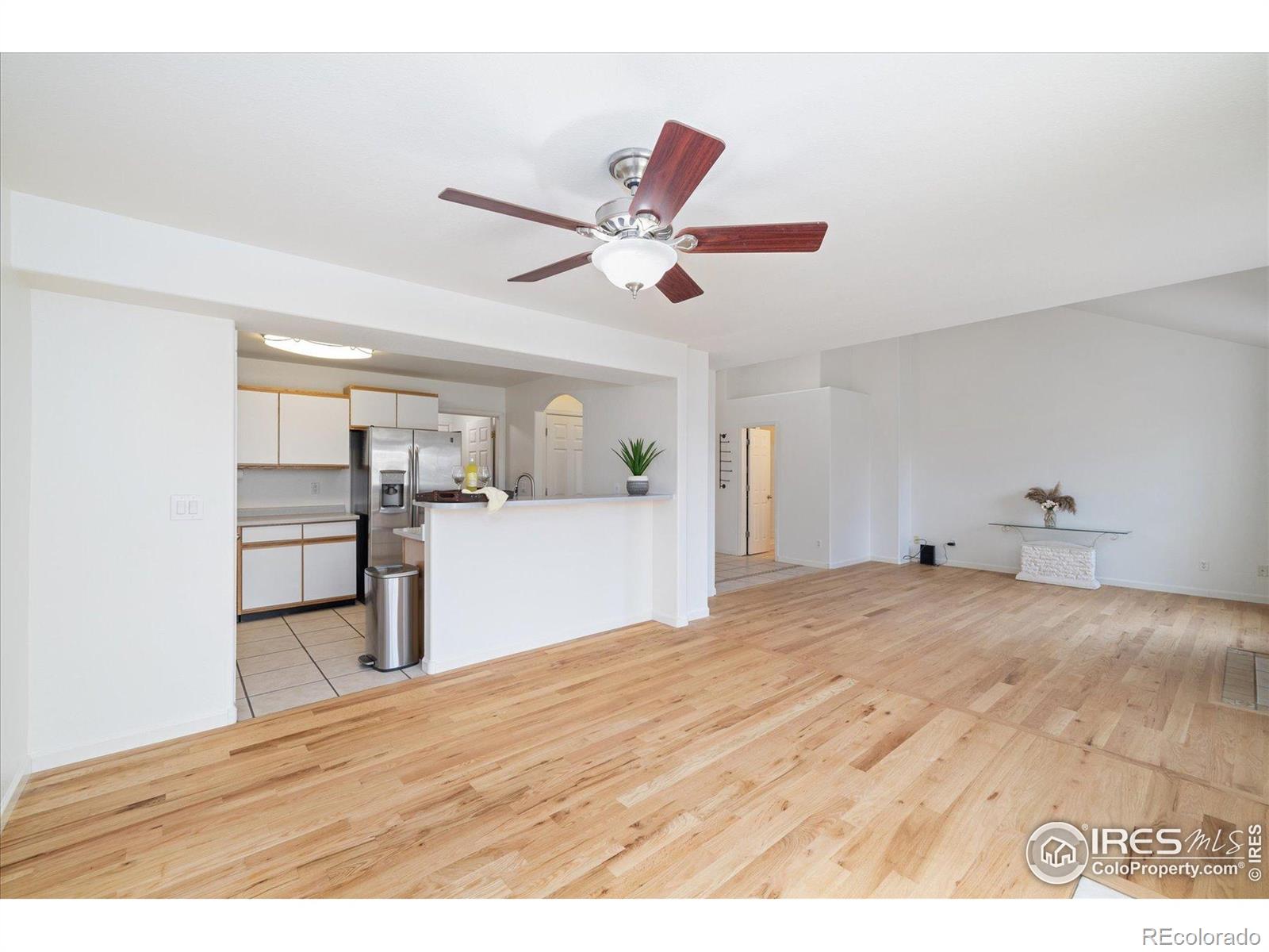 MLS Image #8 for 1224  country acres court,johnstown, Colorado