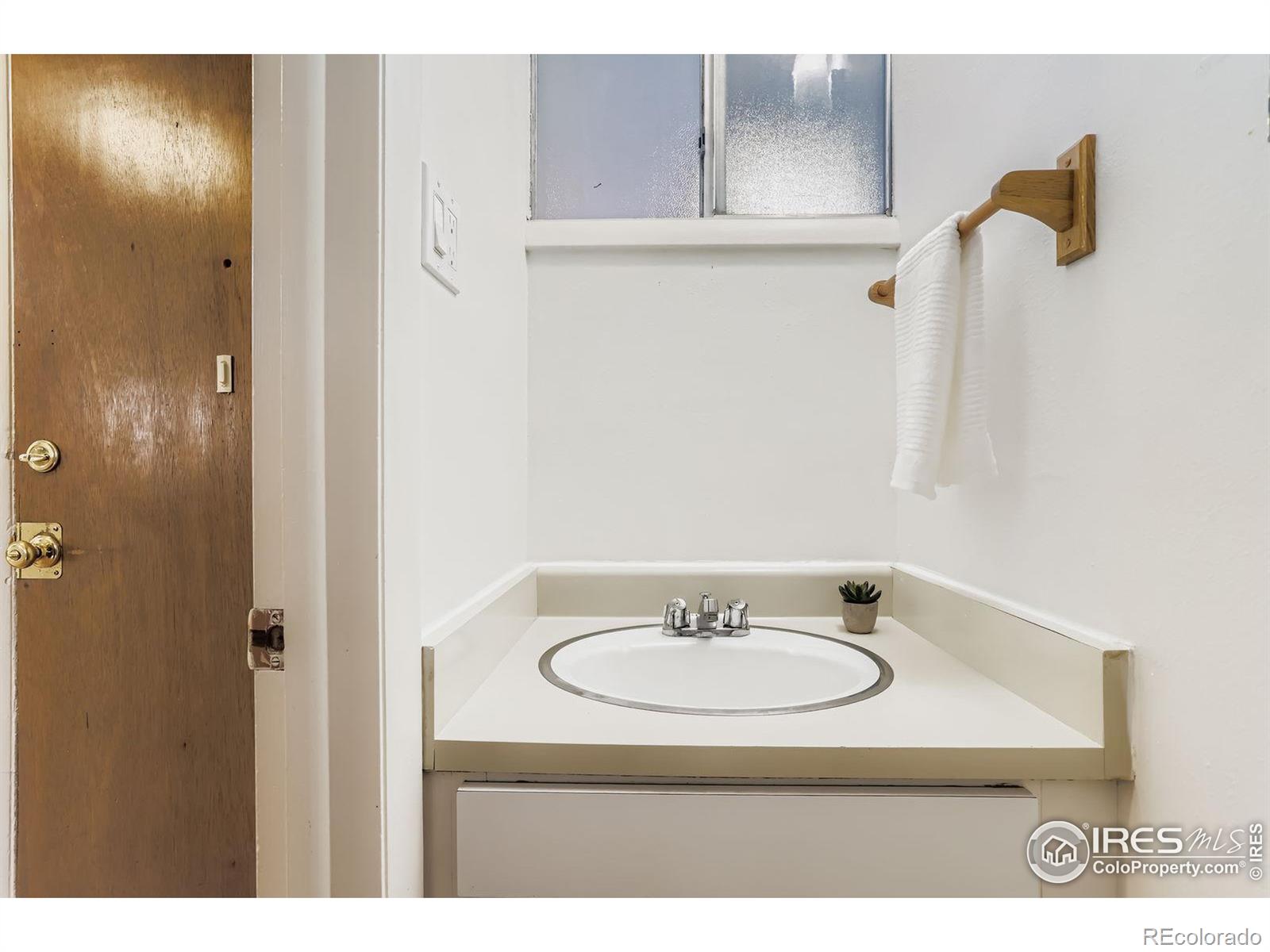MLS Image #14 for 1842  canyon boulevard,boulder, Colorado