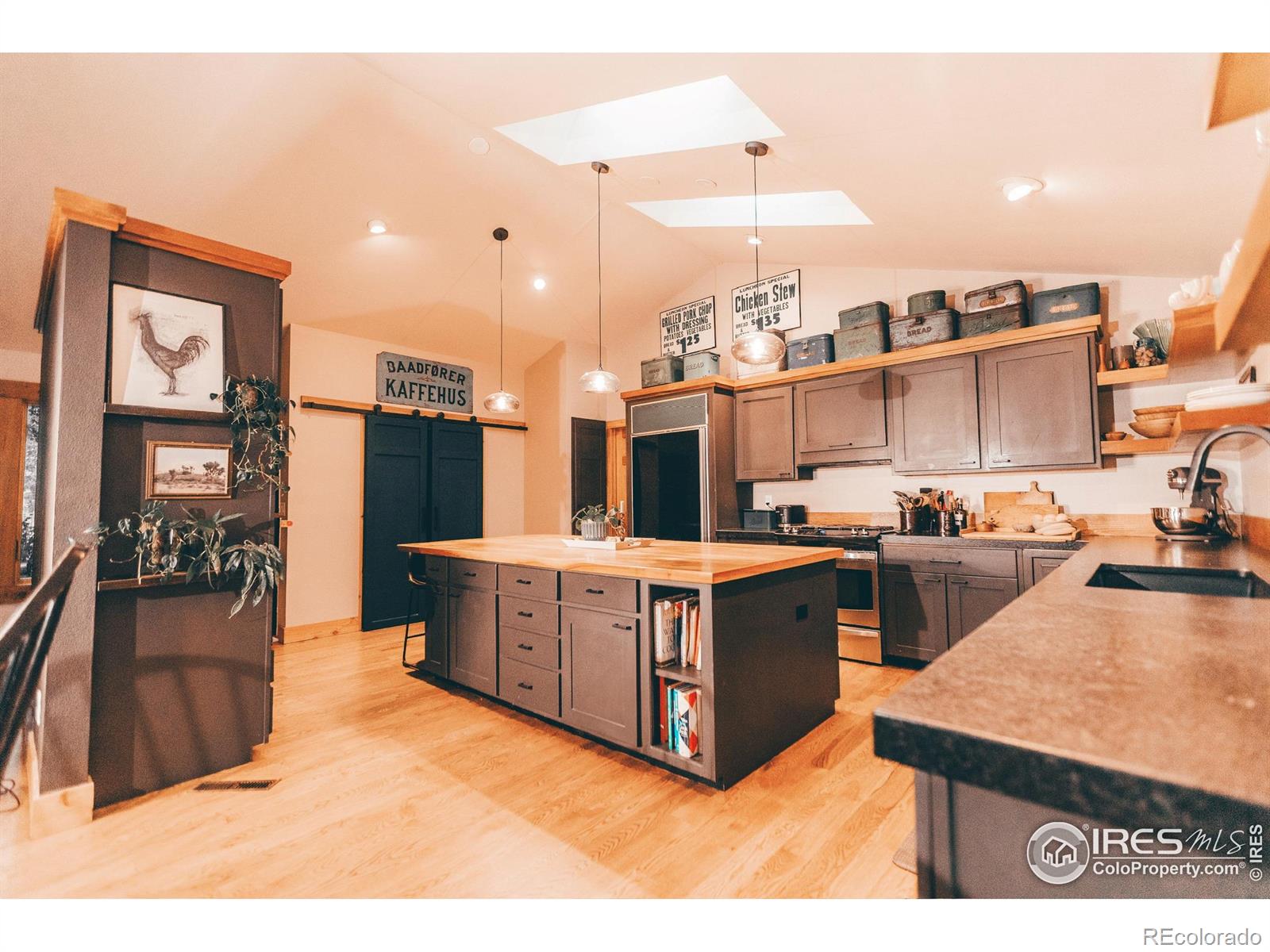 MLS Image #4 for 2205  stonecrest drive,fort collins, Colorado