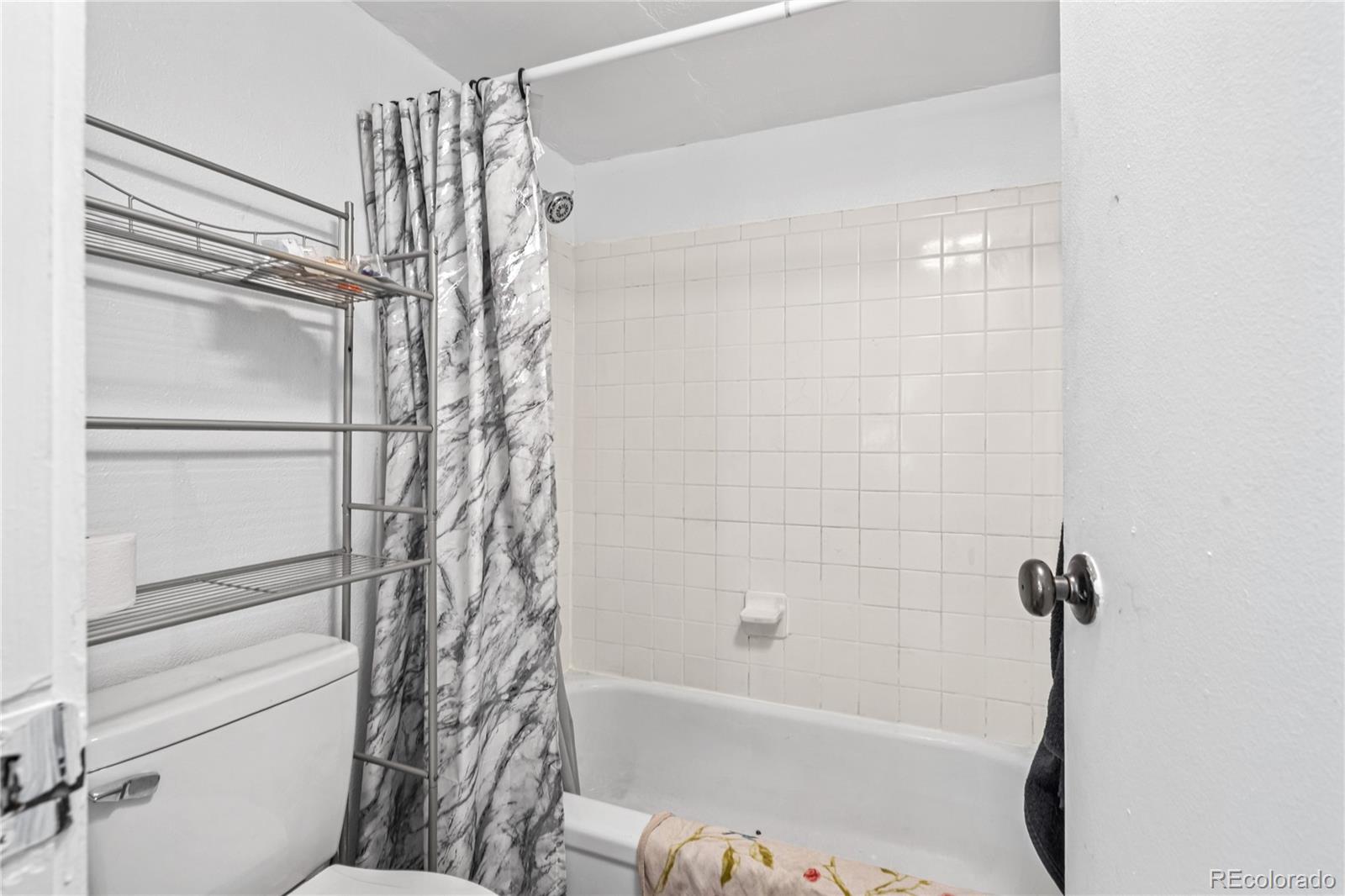 MLS Image #11 for 9700 e iliff avenue,denver, Colorado