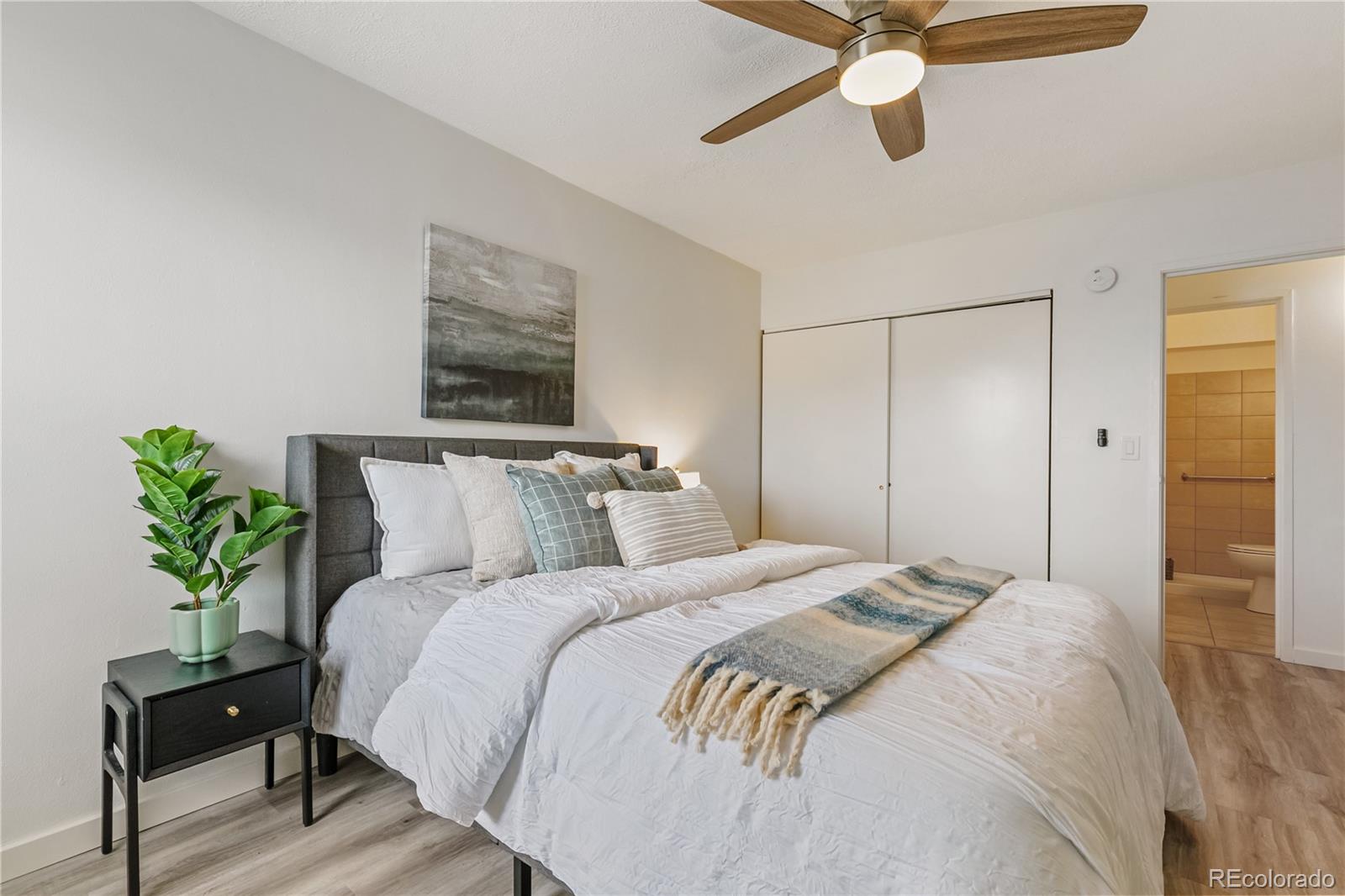 MLS Image #12 for 10150 e virginia avenue,denver, Colorado