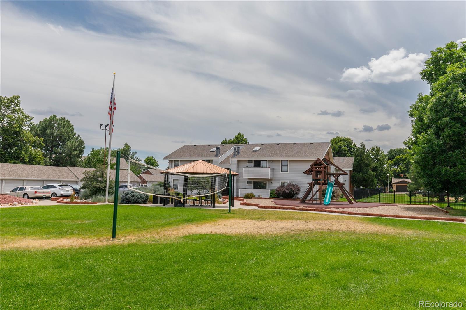 MLS Image #17 for 10150 e virginia avenue,denver, Colorado