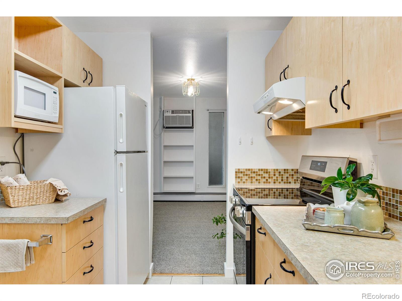 MLS Image #13 for 8050  niwot road,niwot, Colorado