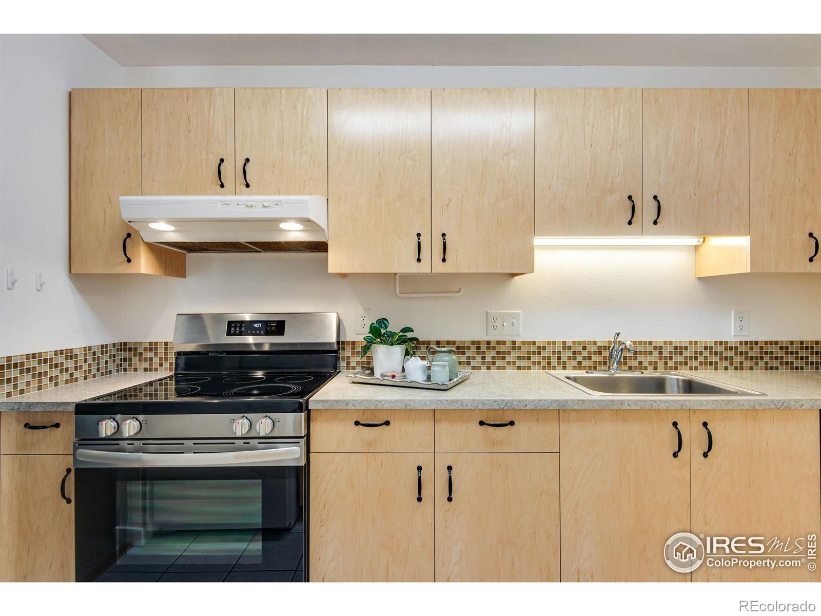 MLS Image #14 for 8050  niwot road,niwot, Colorado