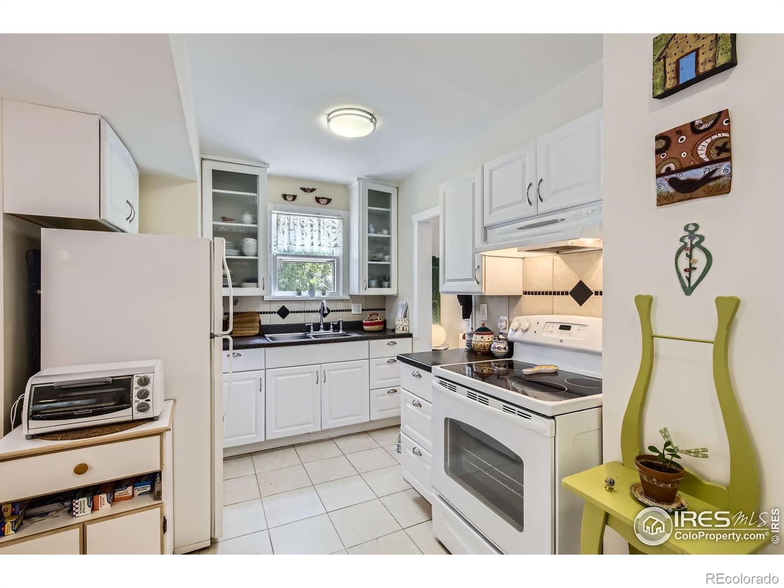 MLS Image #7 for 428  francis street,longmont, Colorado
