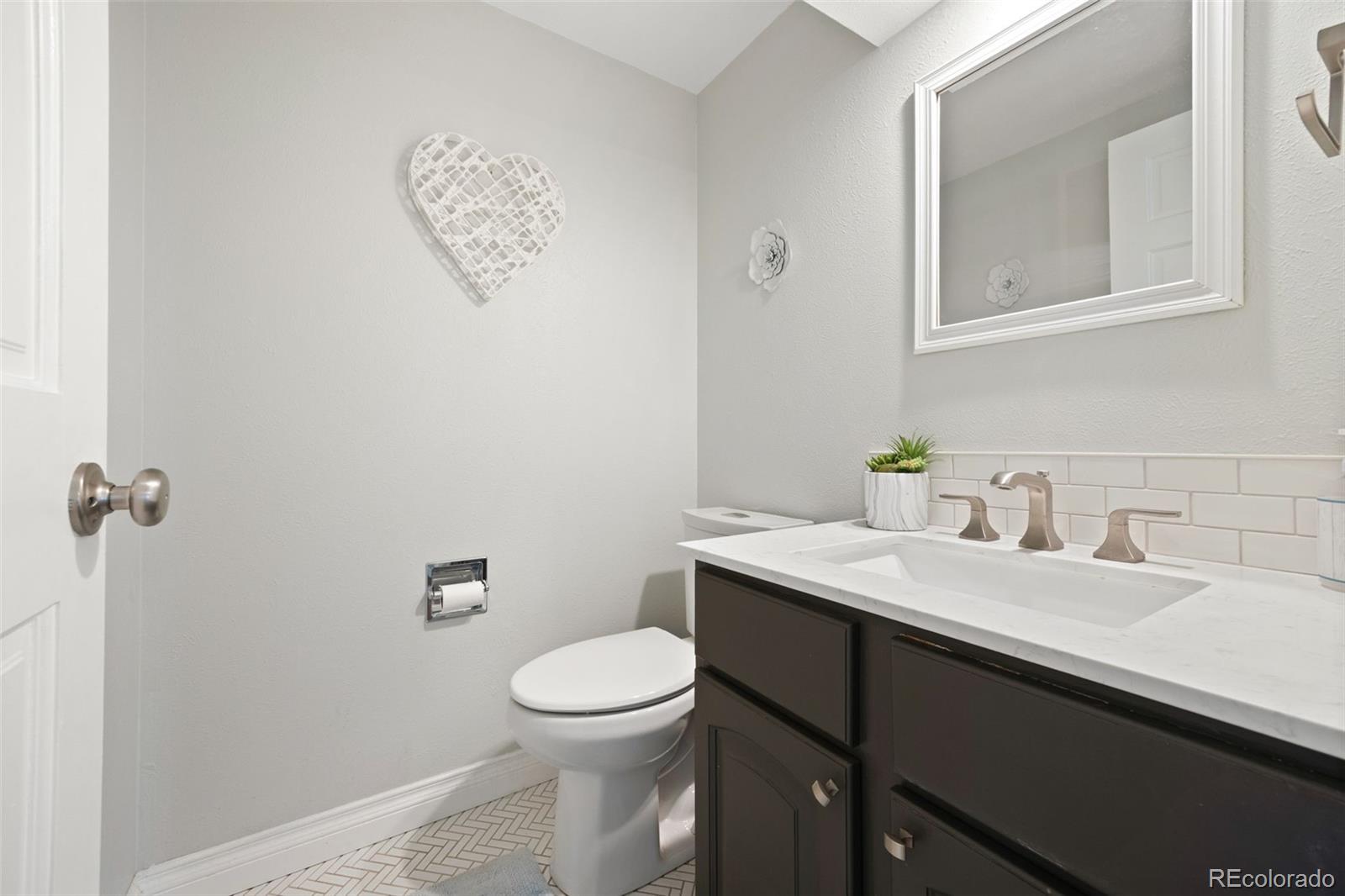 MLS Image #22 for 7874 s harrison circle,centennial, Colorado